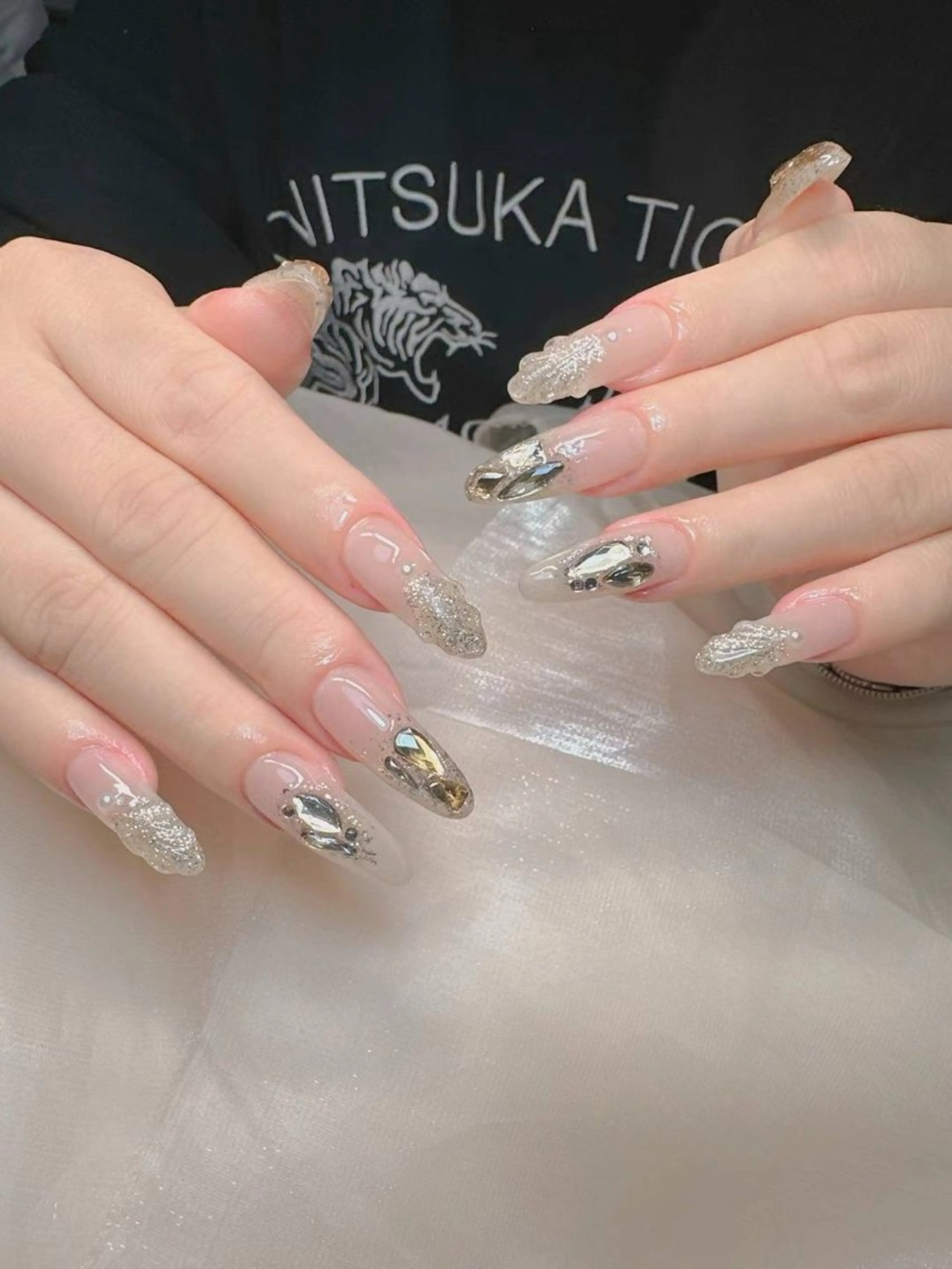 チップ長さだし120分持ち込み（ワンホンネイル)（6本～8本）🌸、時間内アートし放題（特殊パーツ除く）の写真