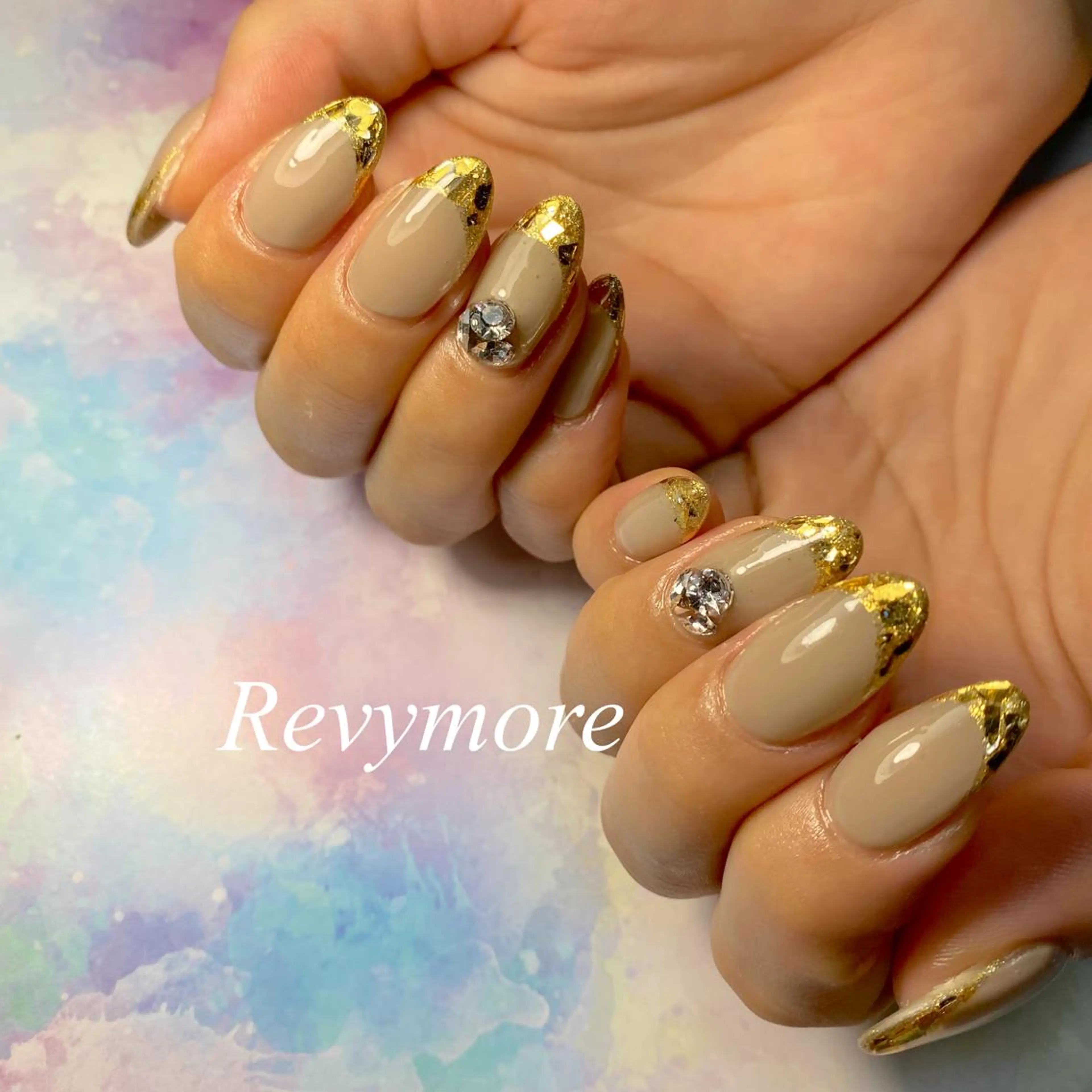 ミディアム ネイル ジェルネイル シンプルネイル nail salon Revymore所属・nail salon Revymoreのネイルデザイン