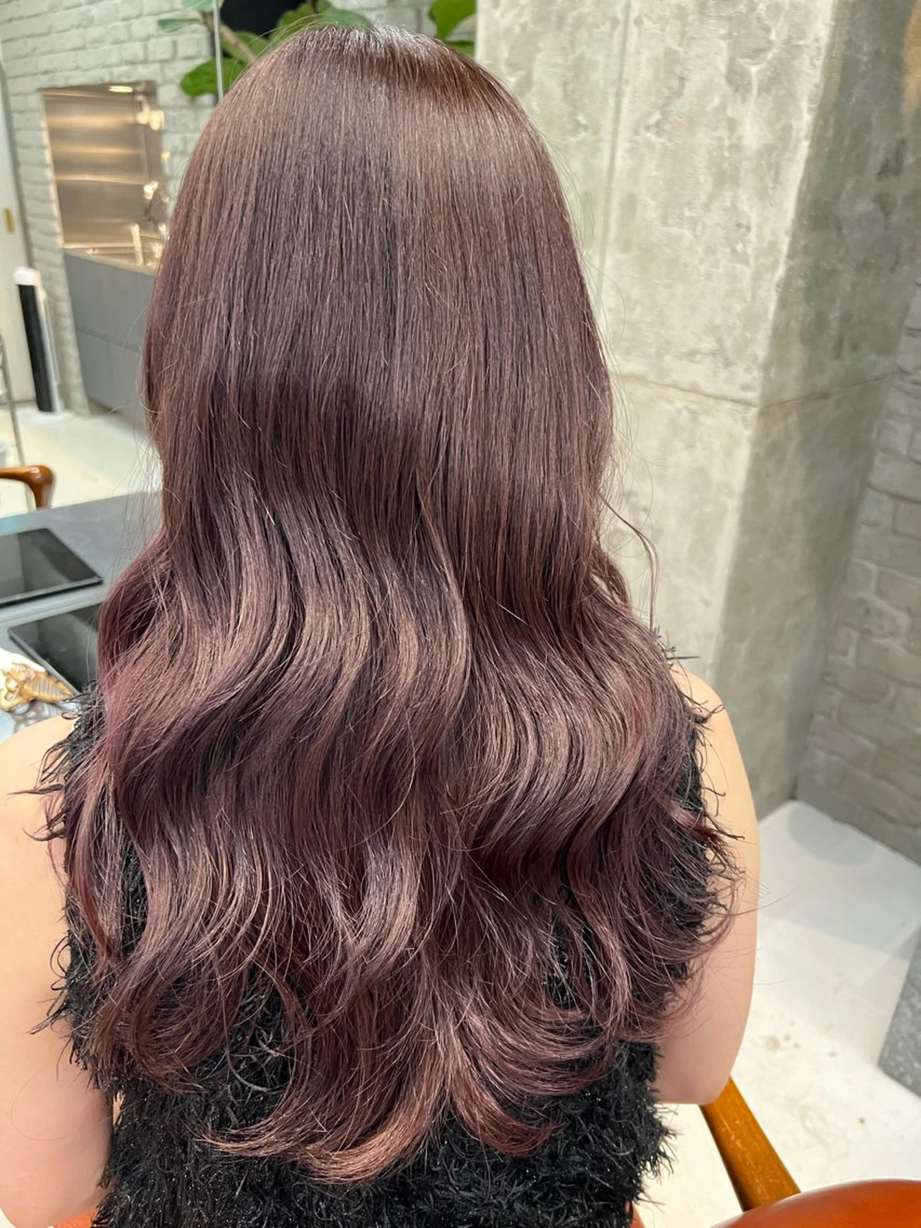 セミロング 吉安 里菜歩のヘアスタイル