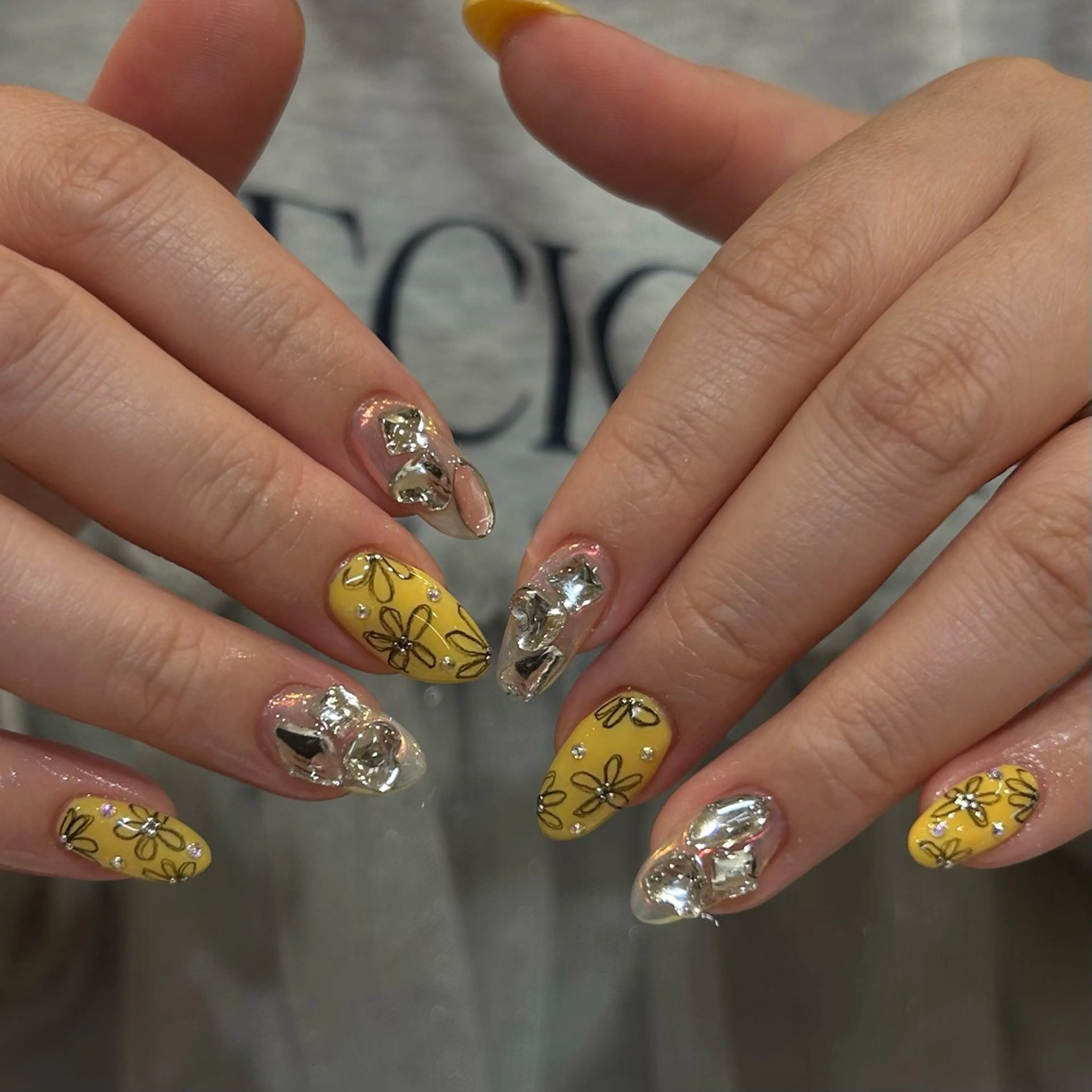 ネイル ハンドネイル A. Hashimotoのネイルデザイン