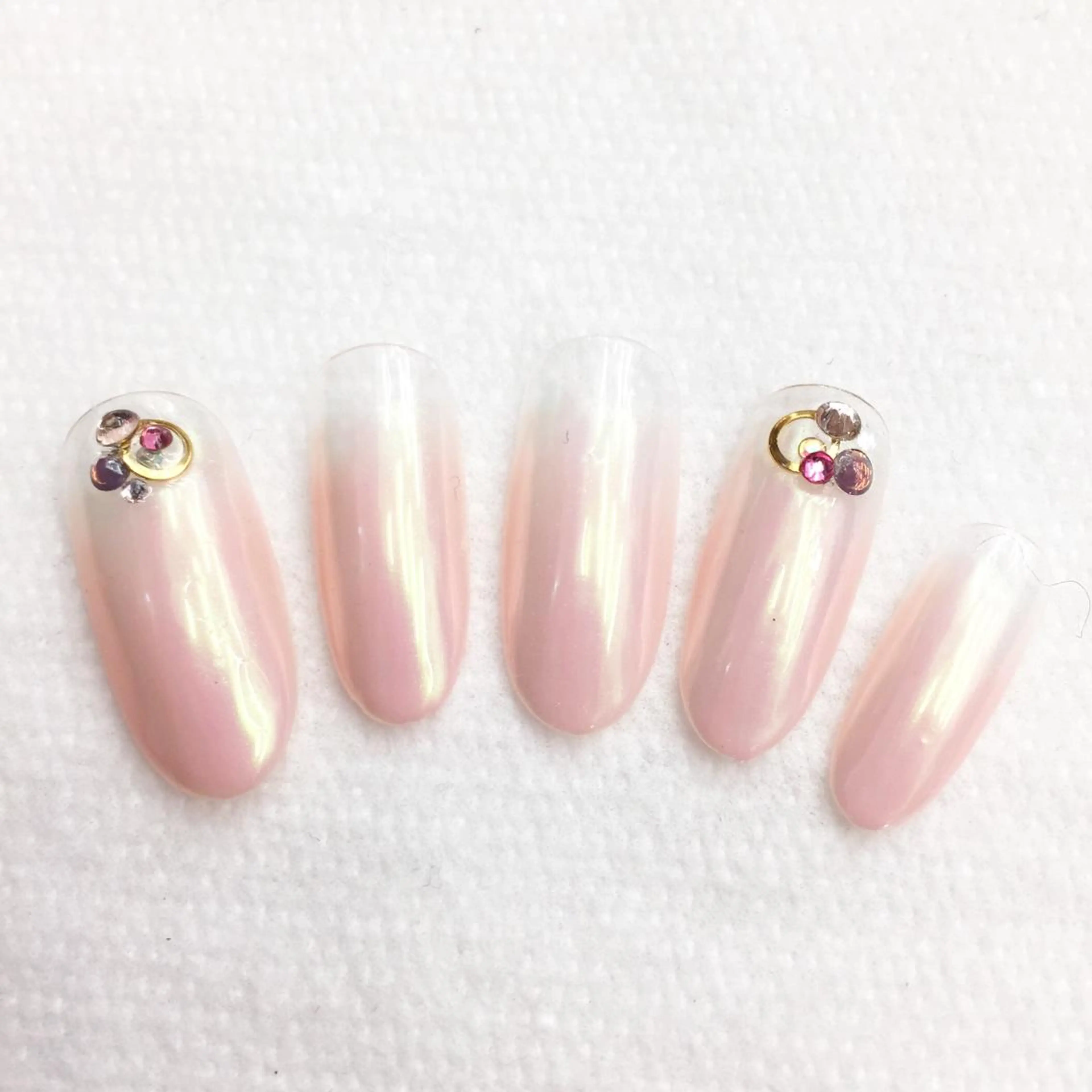 ネイル オーロラネイル miel nailのネイルデザイン
