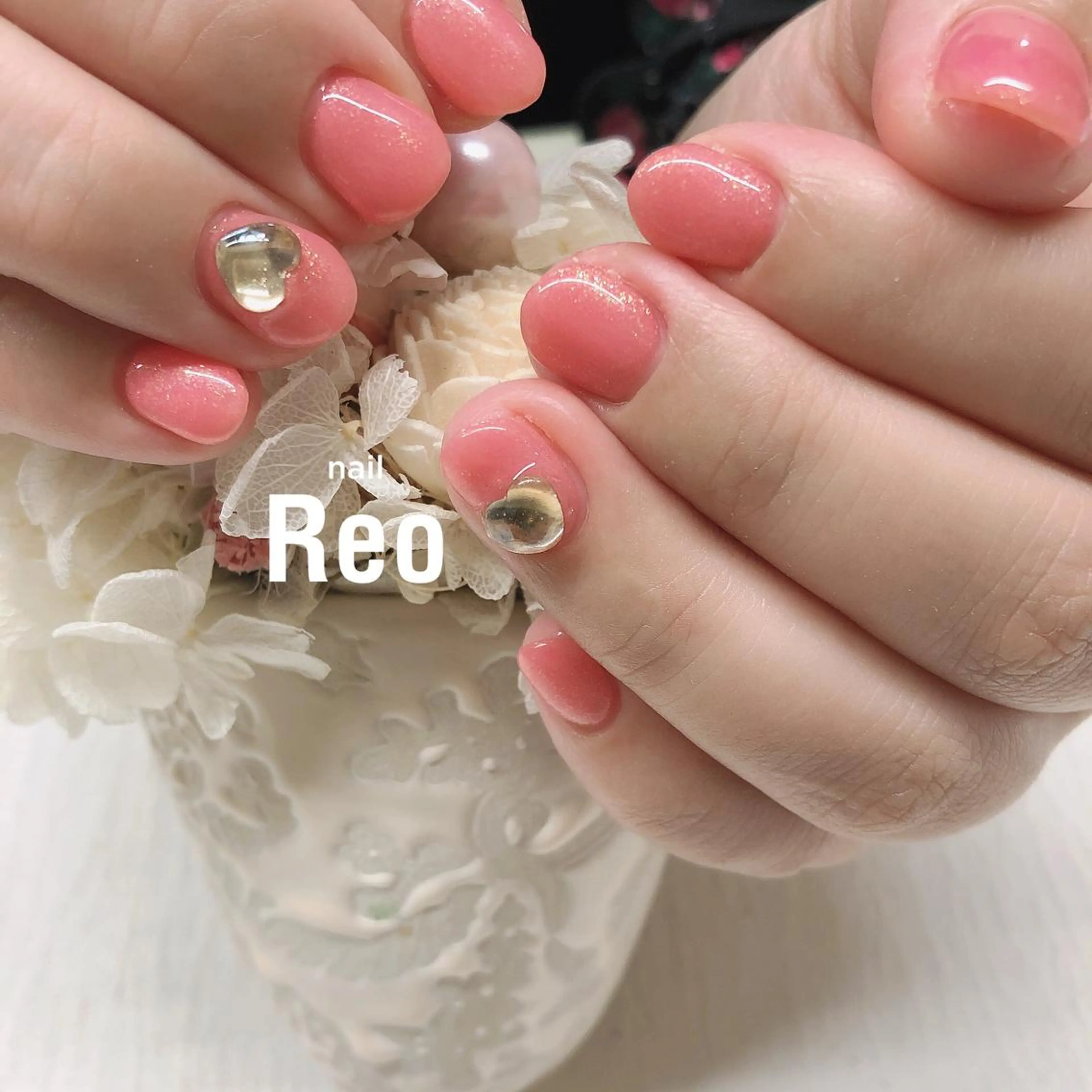 ミディアム ネイル Reonail 💕Kana💕のネイルデザイン