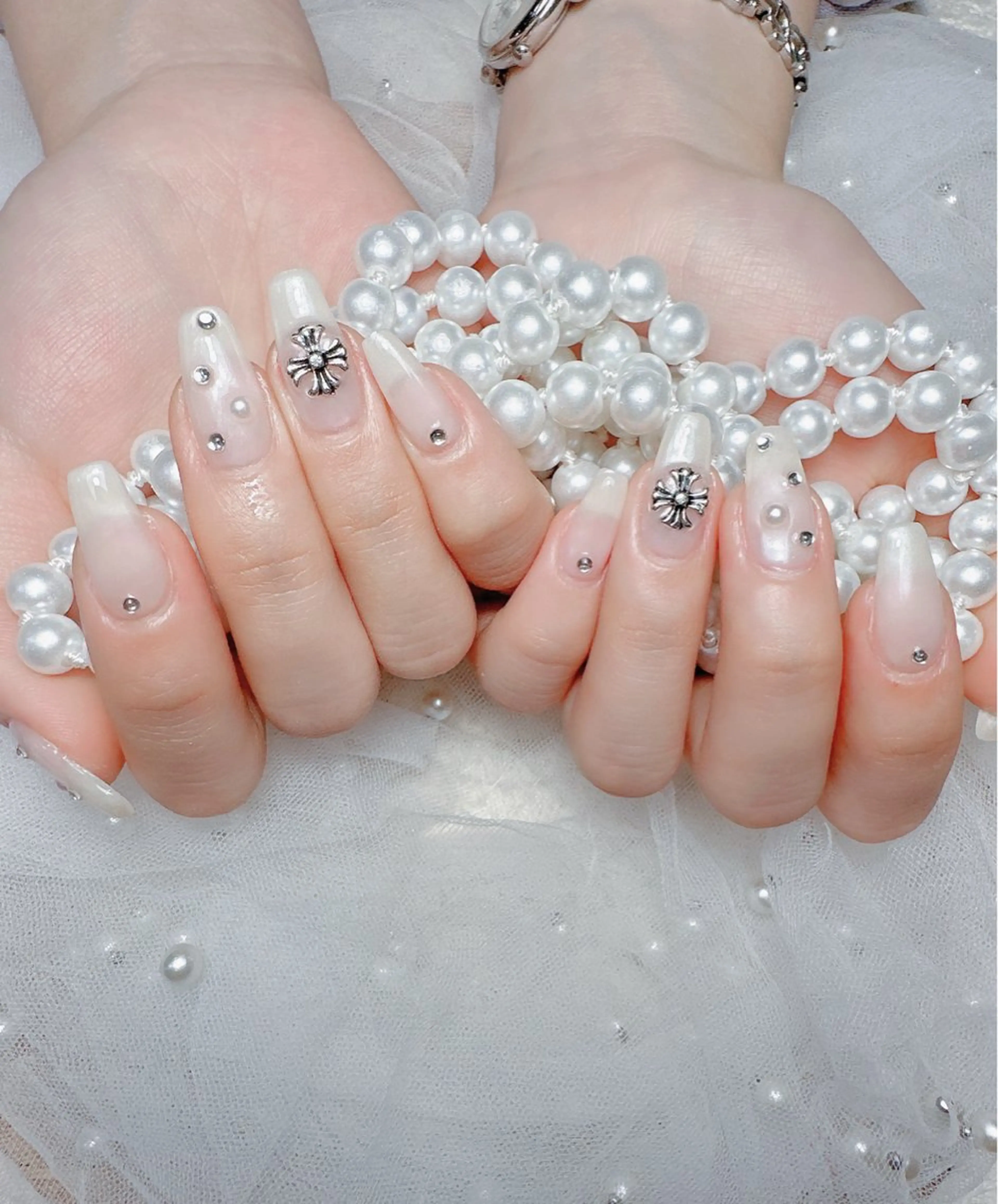 ネイル ハンドネイル M🌷nail 長さだし専門店のネイルデザイン