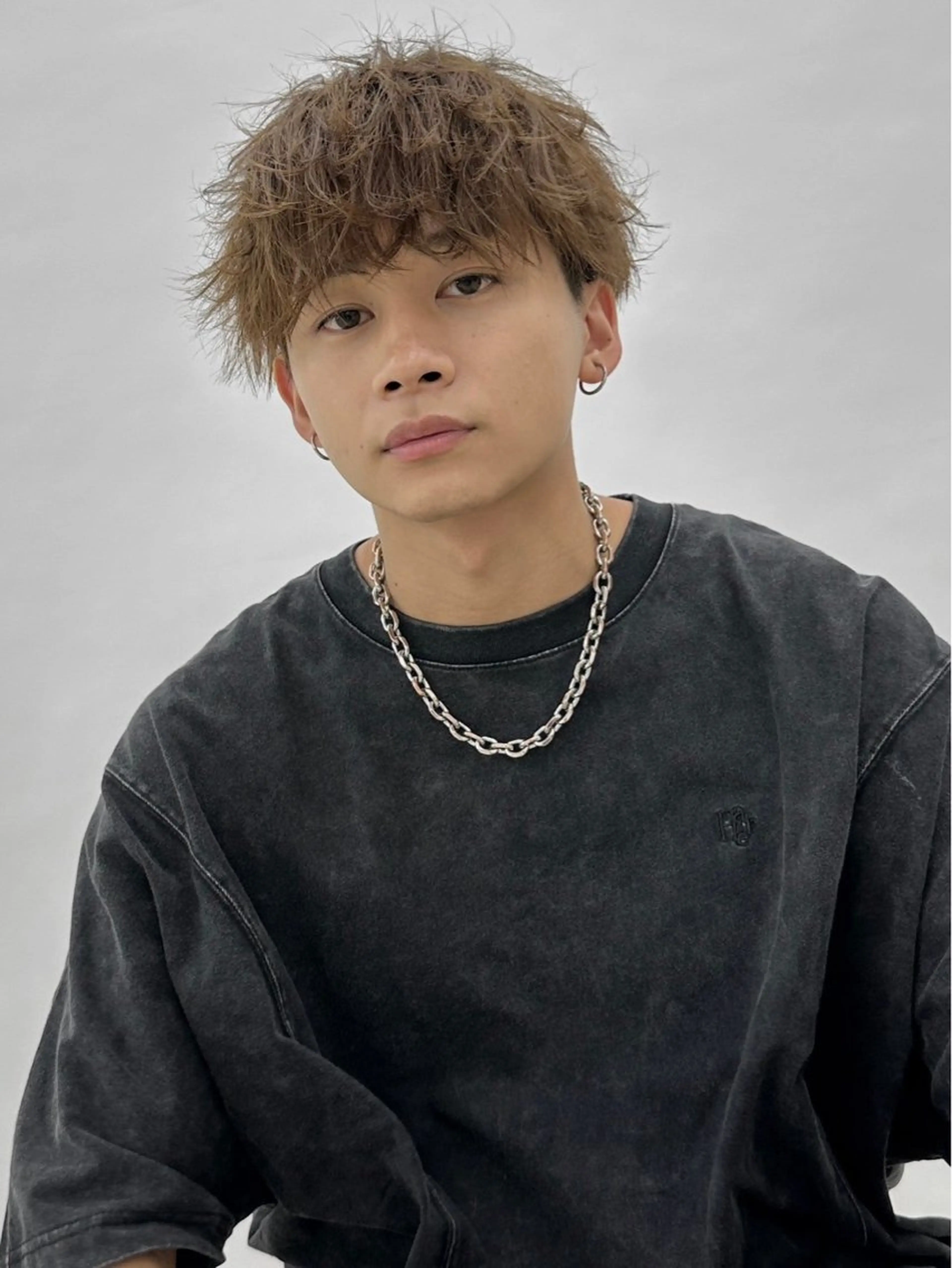 ミディアム カラー パーマ ヘアアレンジ メンズ マッシュ パーマ メンズカット✂️ パーマ寺西優真のヘアスタイル