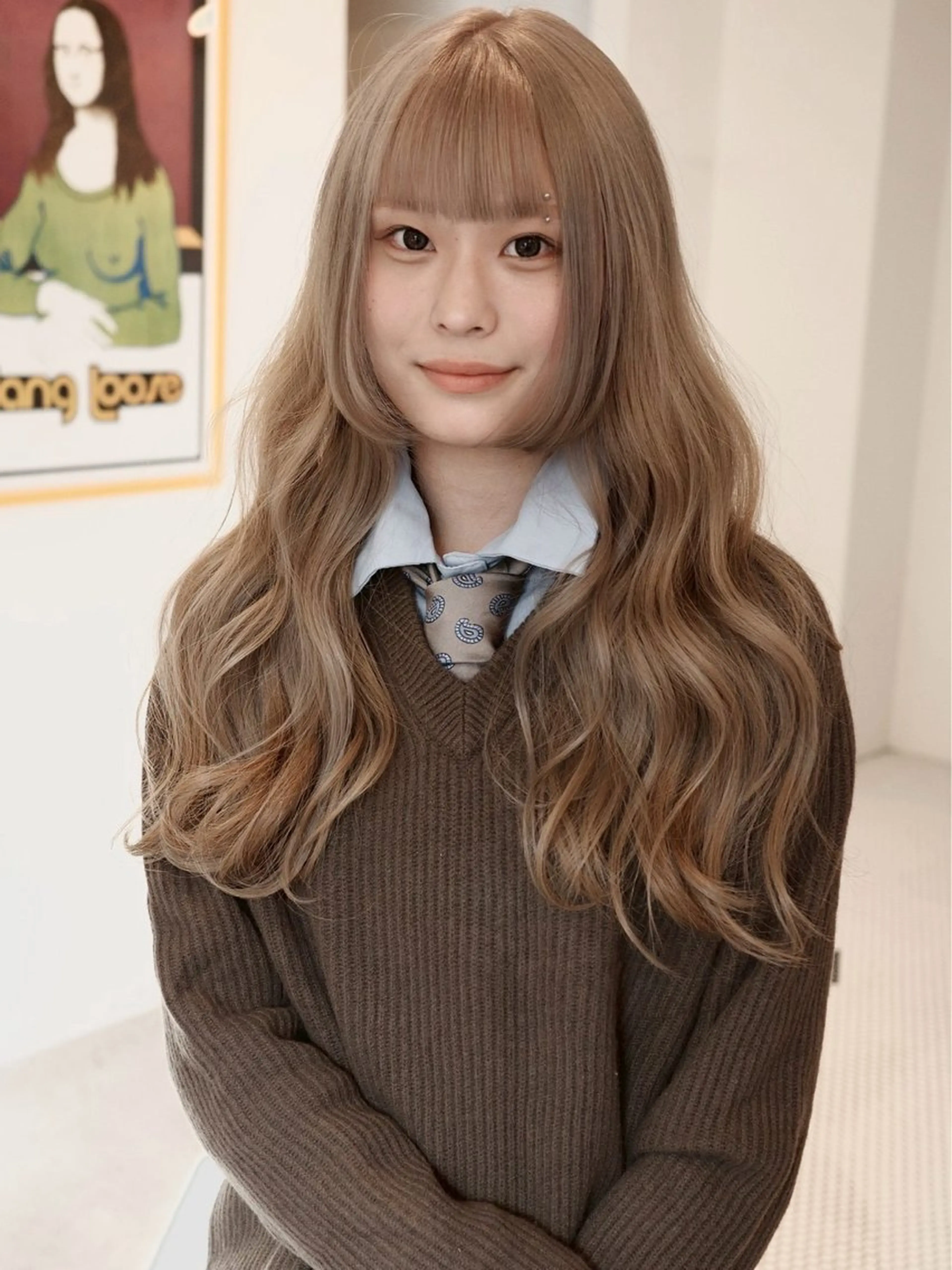 セミロング カラー (h)wim ウィムのヘアスタイル