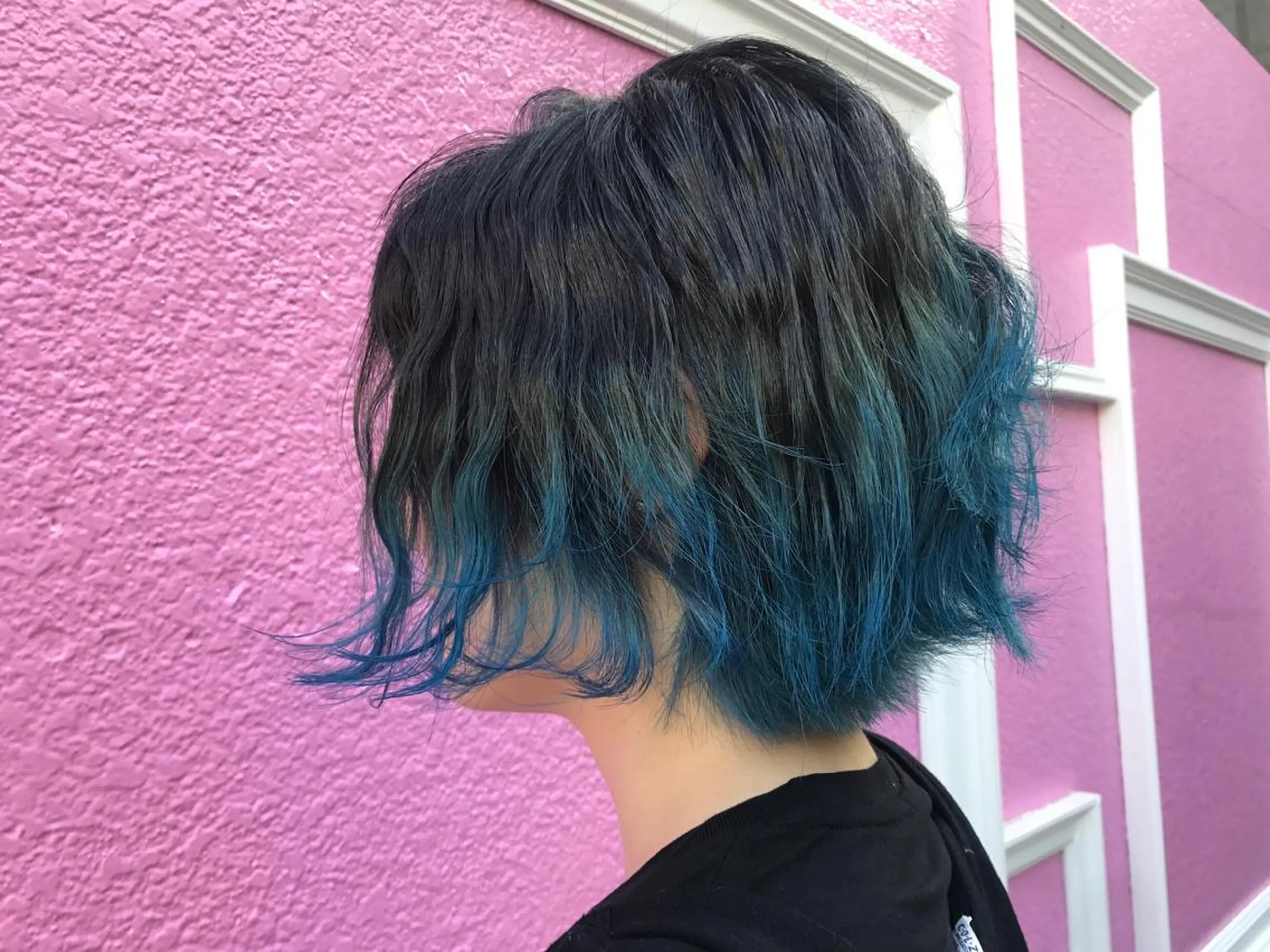 ミディアム カラー グラデーションカラー AMI ウルフパーマ/メンズのヘアスタイル