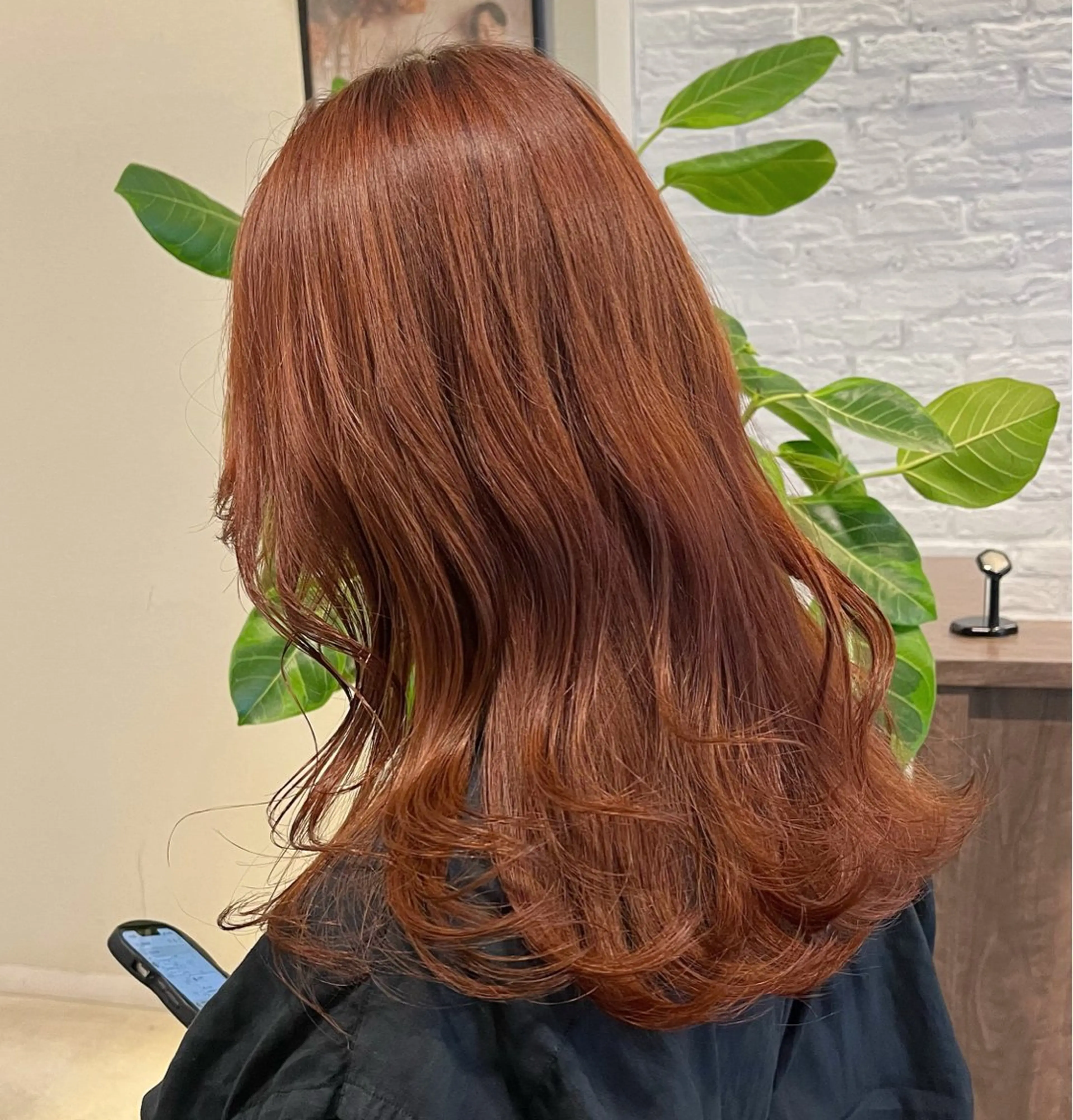 カラー 服部 沙弥佳のヘアスタイル