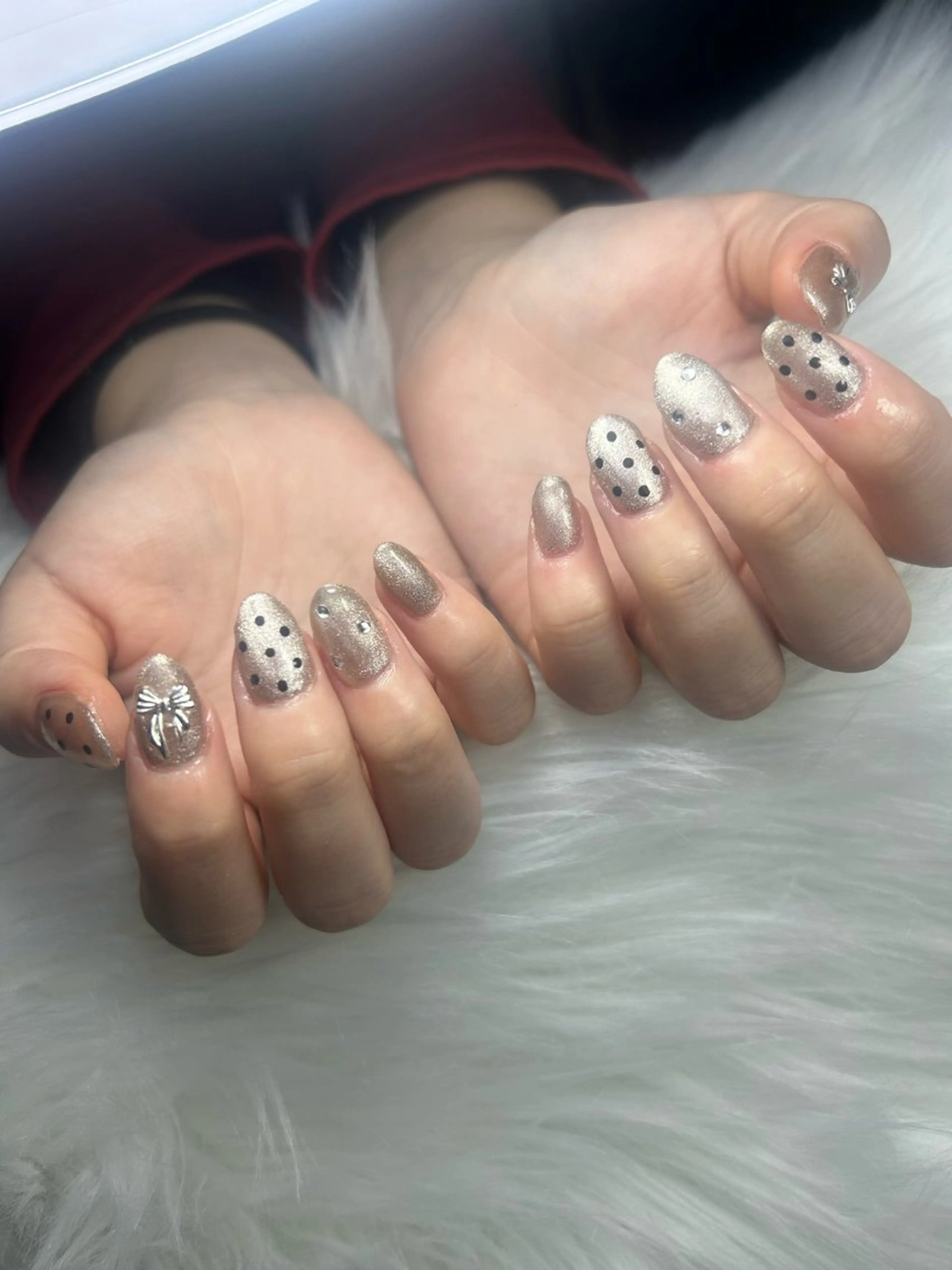 ショート ハンドネイル 古賀 はるみのネイルデザイン