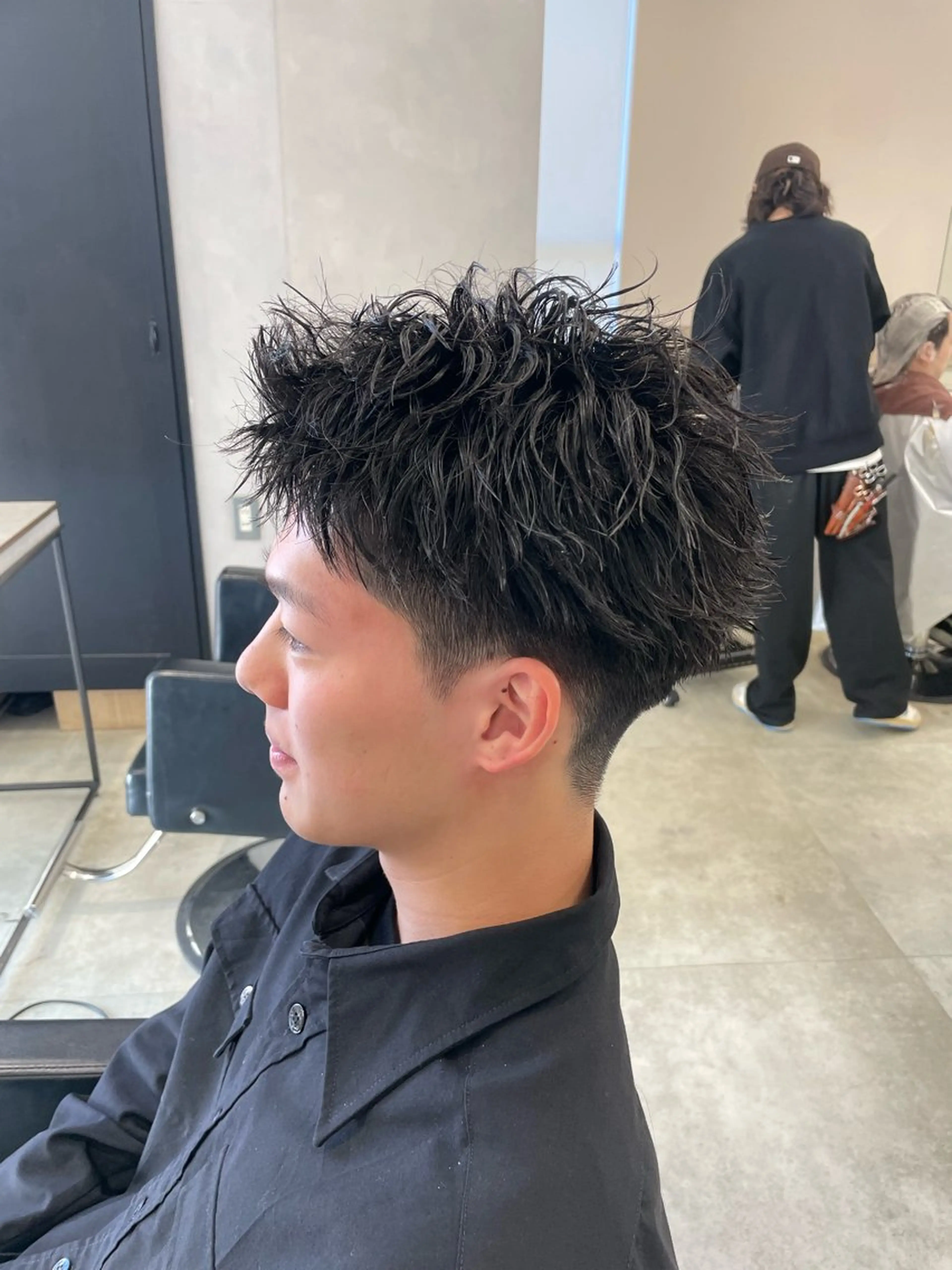ショート パーマ メンズ メンズパーマ スパイキーショート ショートヘア カット パーマ メンズ特化🔥 金子直斗のヘアスタイル