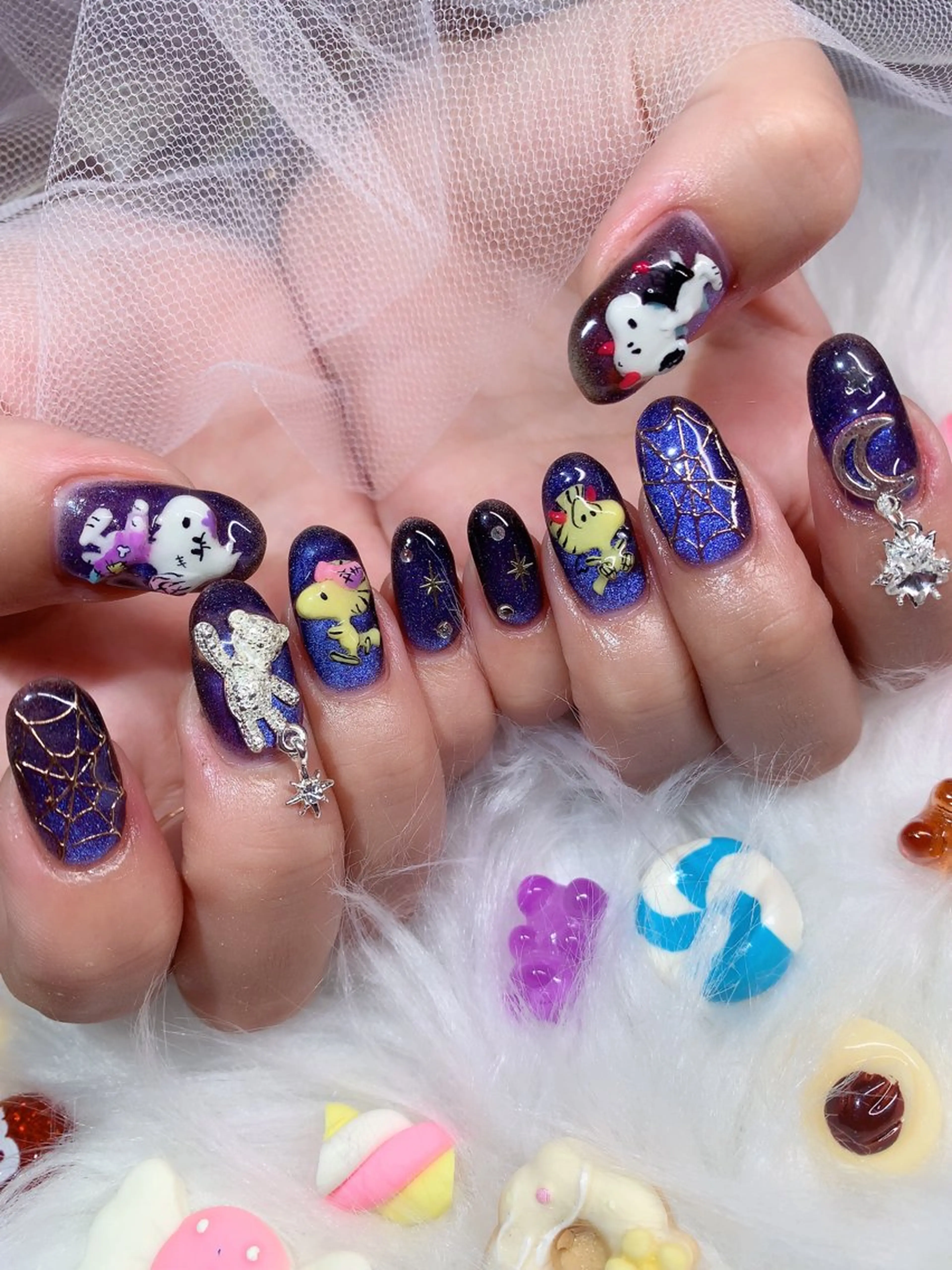 ネイル アートネイル ハロウィン キラキラネイル 韓国ネイル マグネットネイル シェアサロンLei.g(レイジー)所属・3Dアートネイル💗 都築レナのネイルデザイン