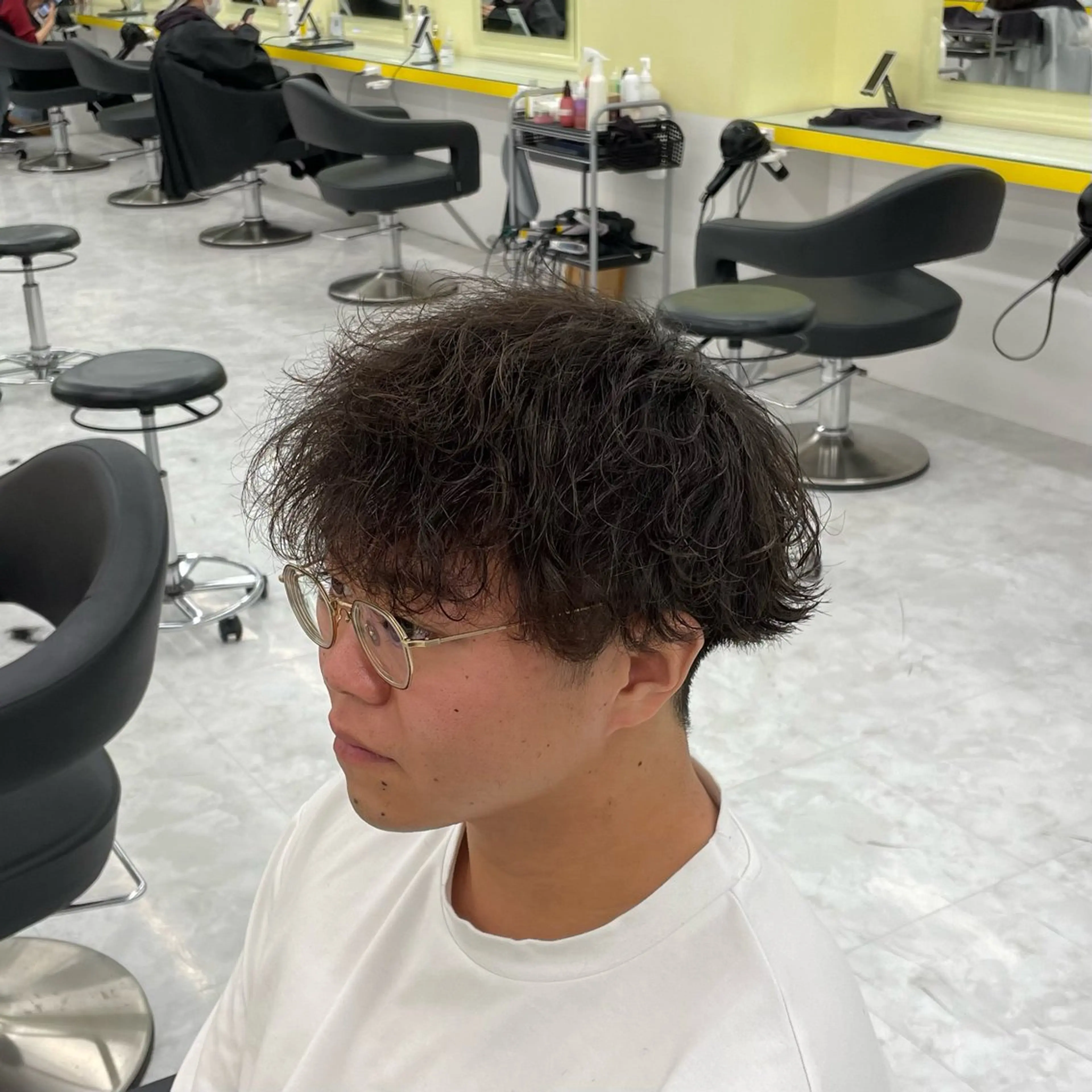 パーマ メンズ 🦋色落ち綺麗カラー メンズYUZU🦋‪のヘアスタイル