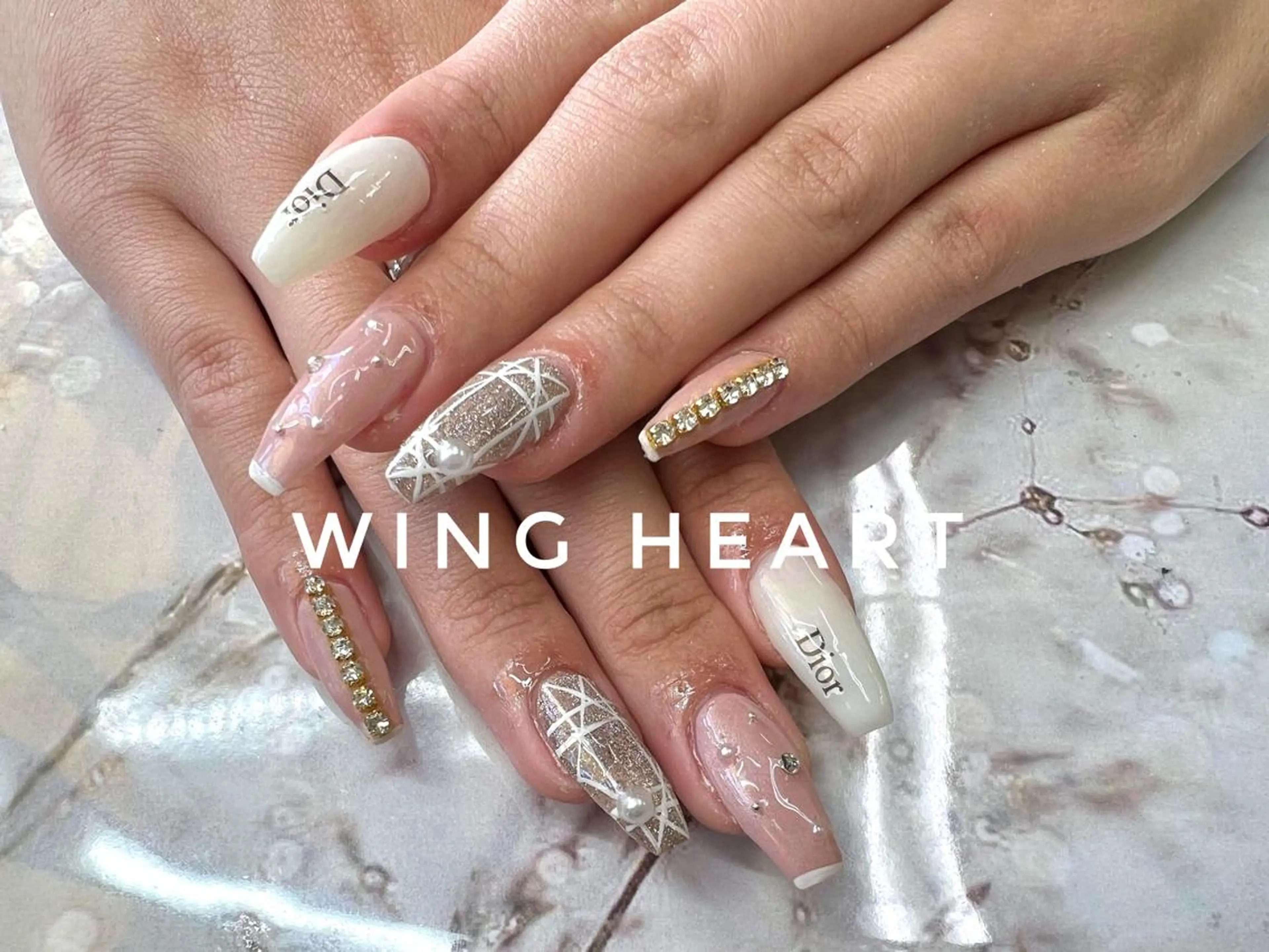 ネイル I. AYUMIのネイルデザイン