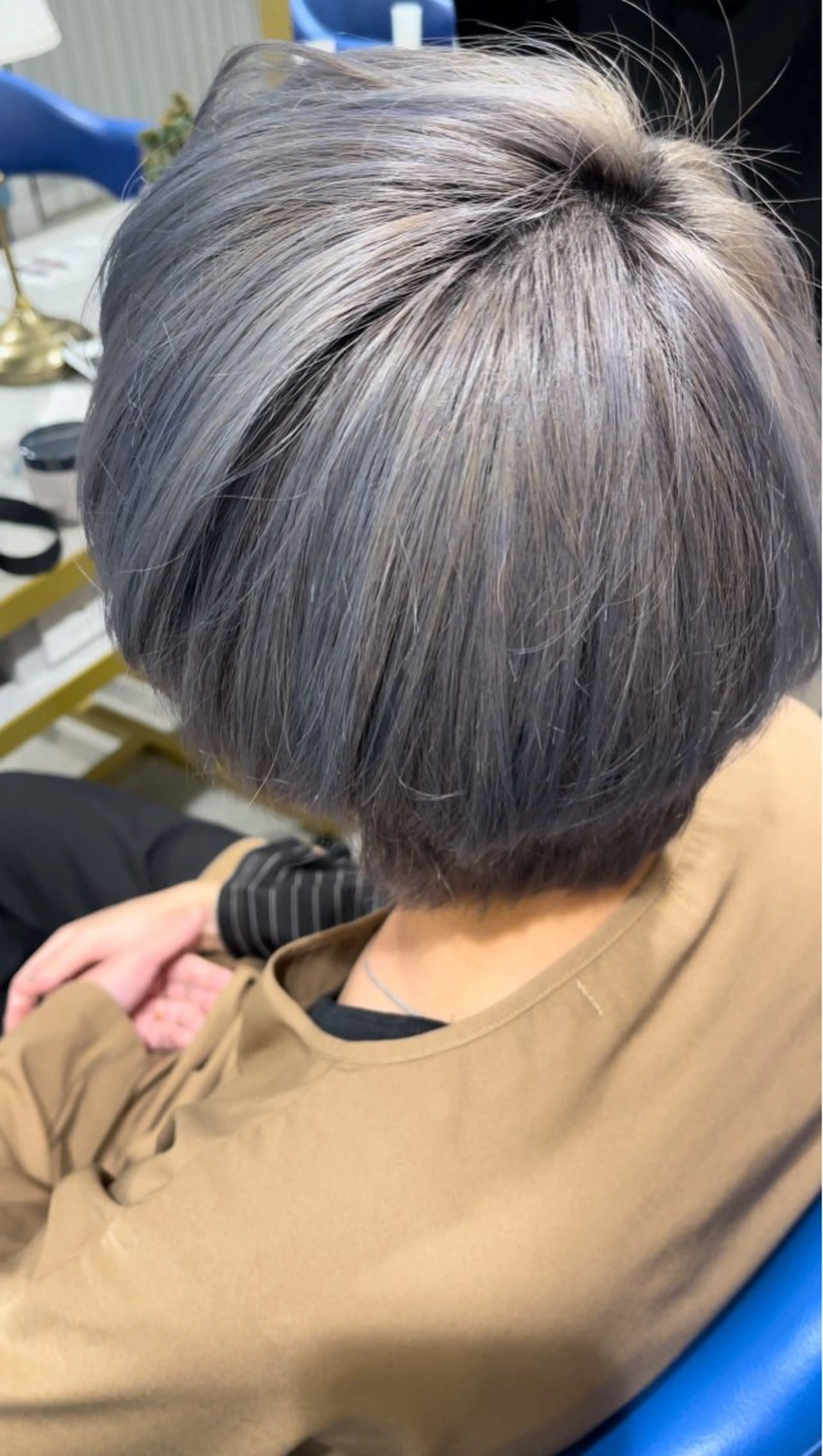 カラー Novel 市川琉行のヘアスタイル