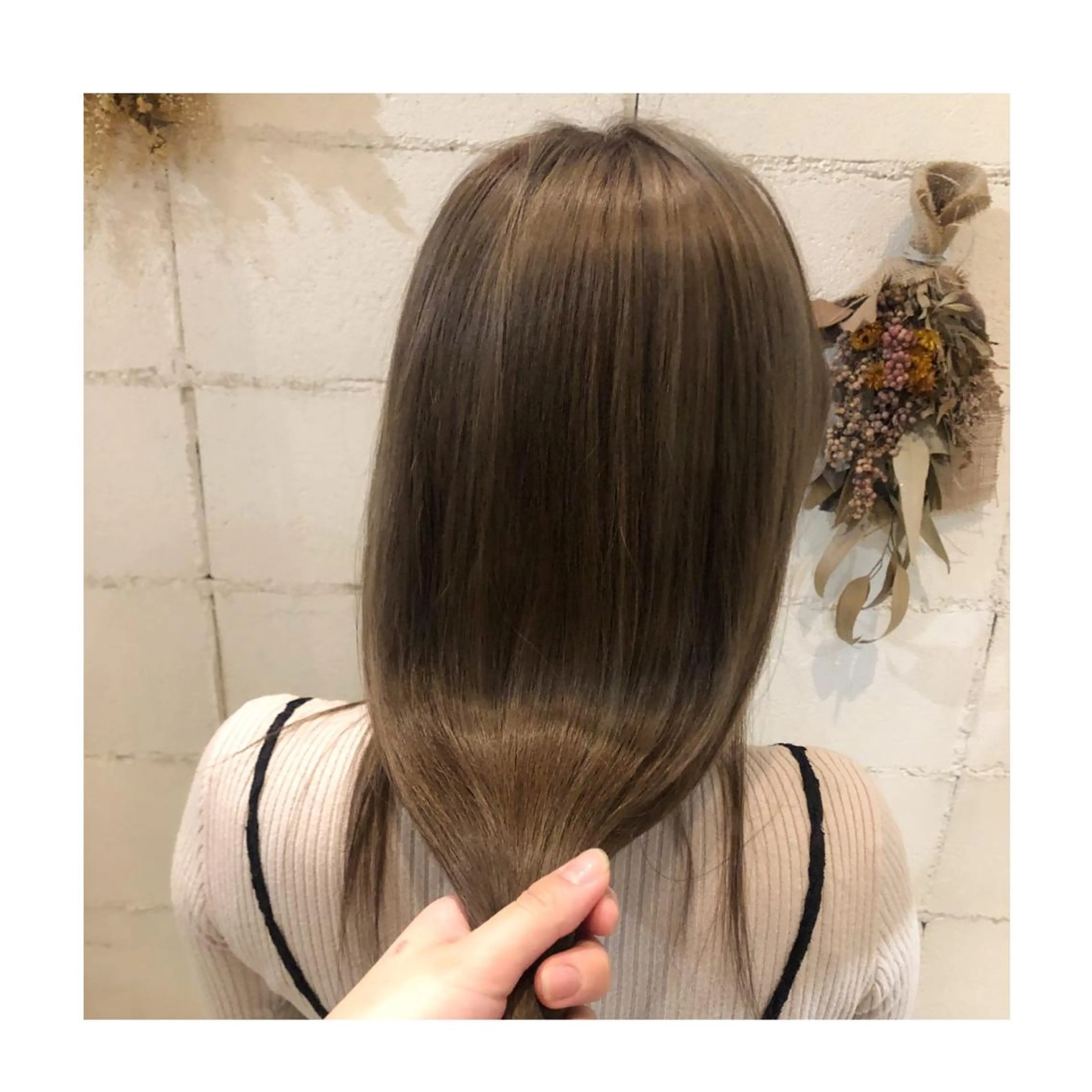 ロング カラー ベージュカラー ブリーチ ハイライトカラー ハイライト ヘアカラー トリートメント ❁⃘ ち だ り さ ❁⃘のヘアスタイル