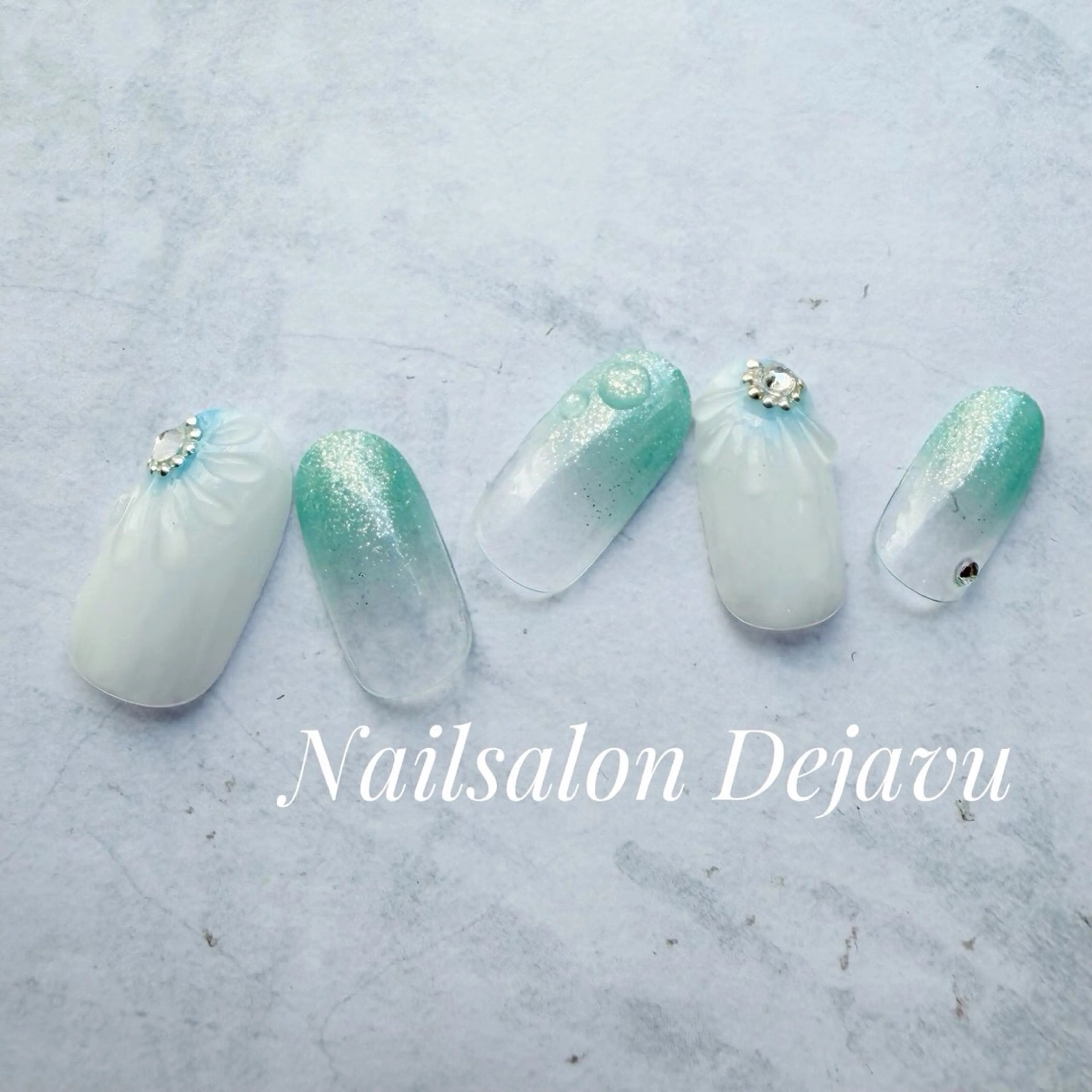ネイル ハンドネイル Nail salon Dejavu 🌿のネイルデザイン