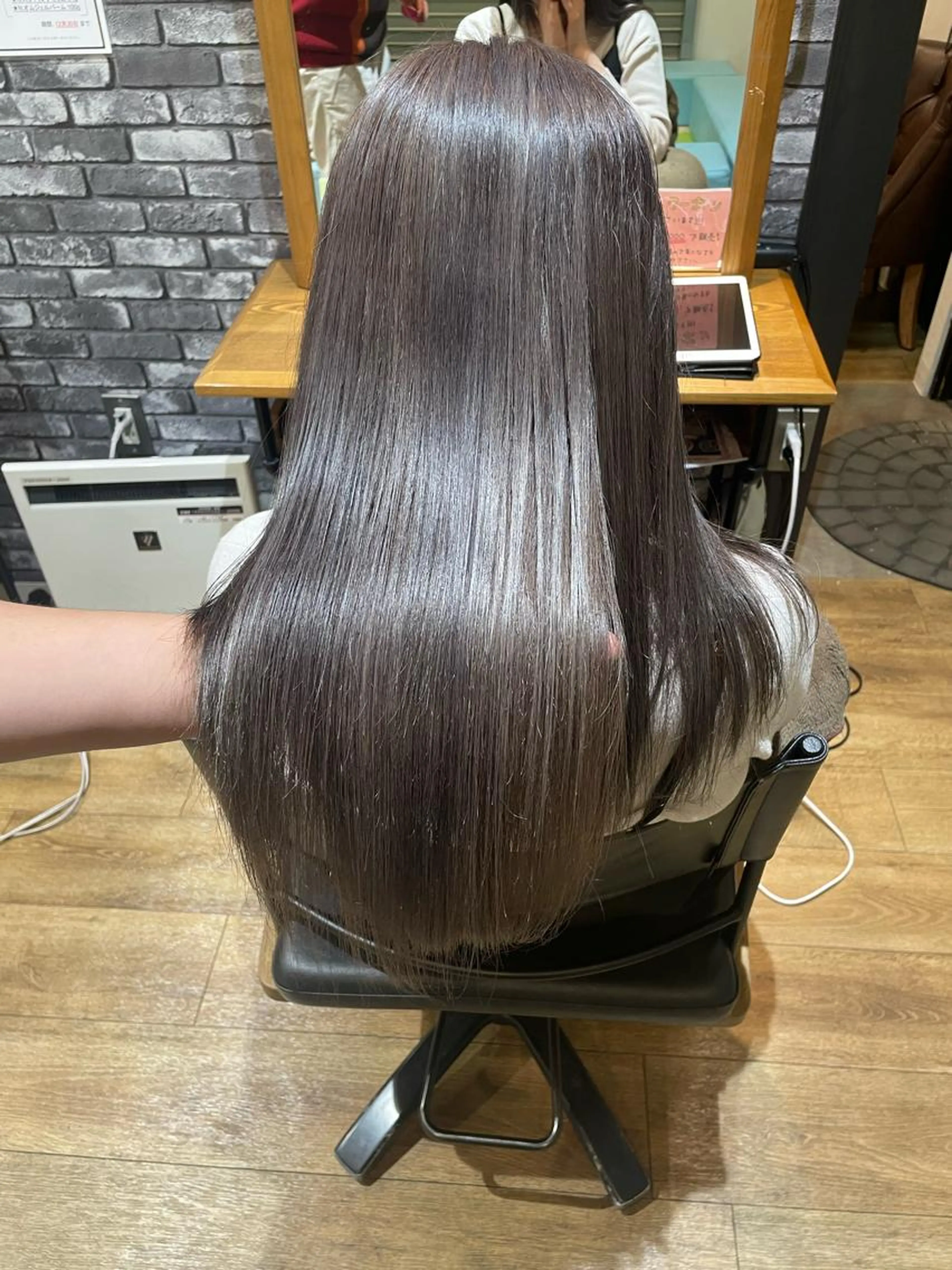 【2回目の方】☁️似合わせカット+透明感イルミナカラー+4stepトリートメントの写真