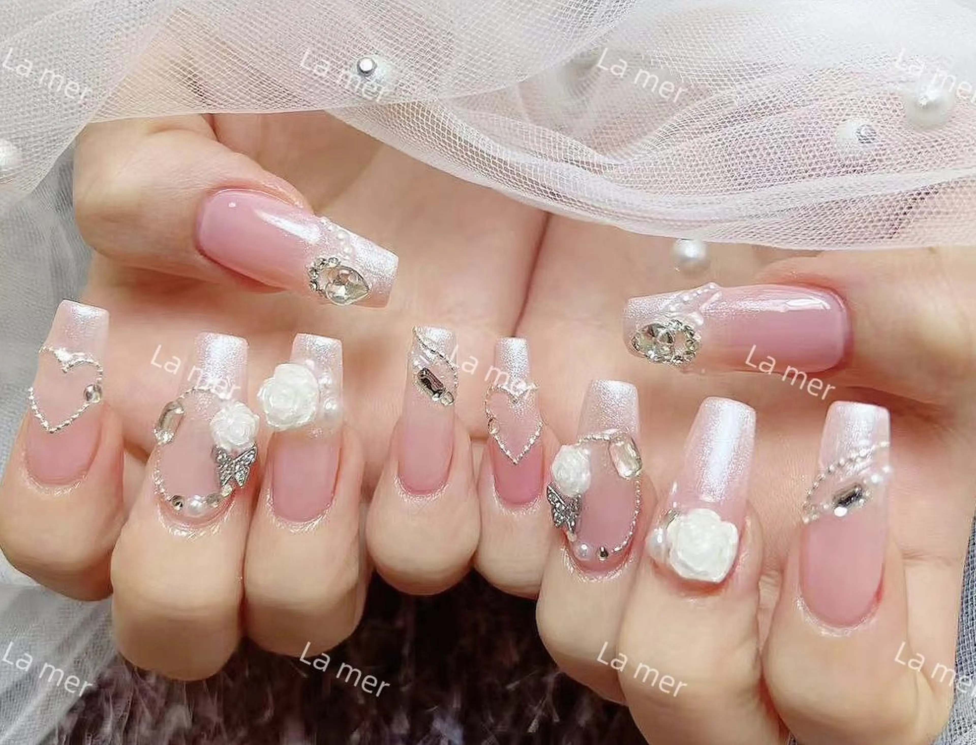 ネイル 🌻 Momoko_のネイルデザイン