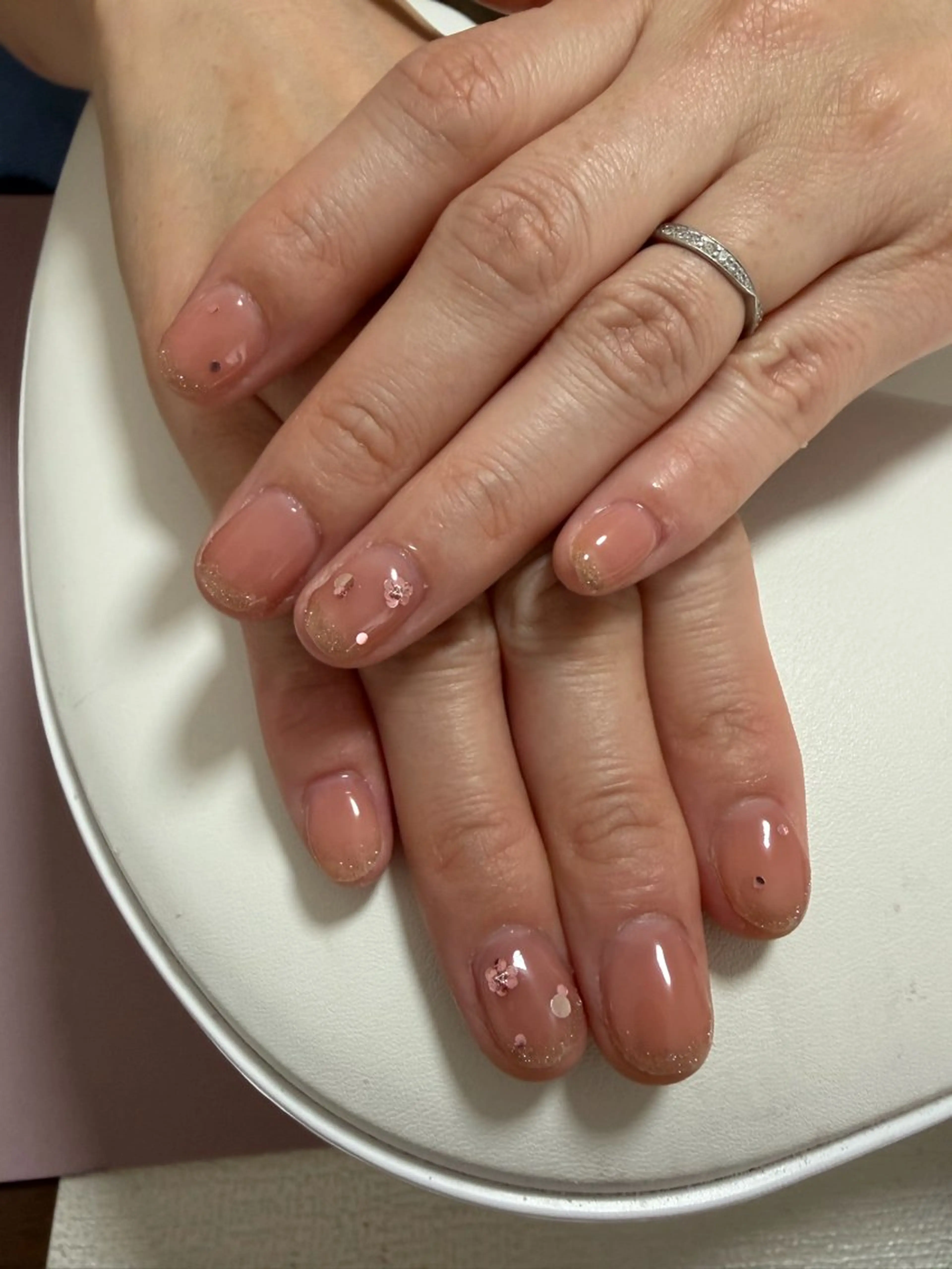ネイル オフィスネイル Tane💅 Eriのネイルデザイン