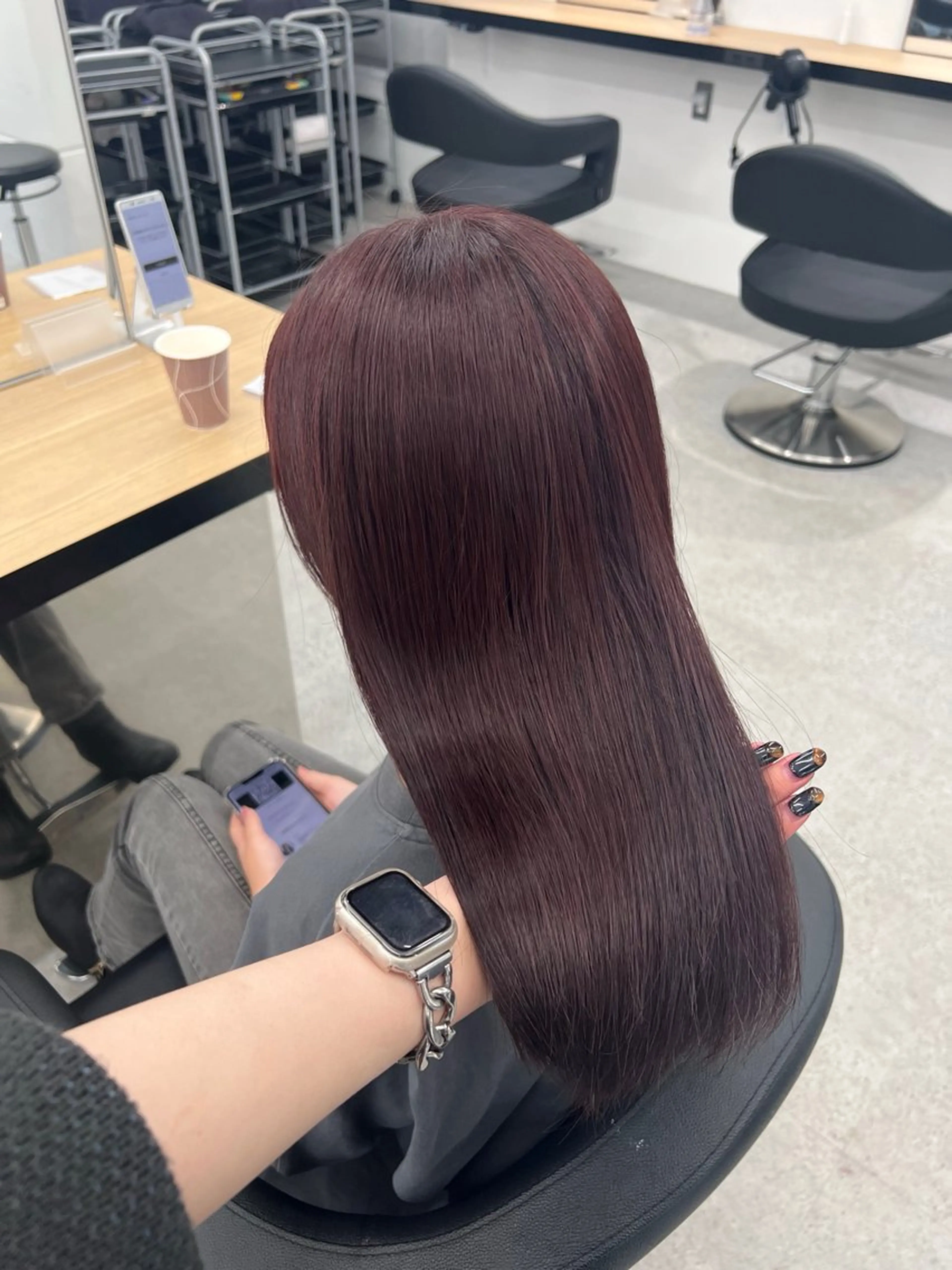 ロング カラー 暗髪🩶ラベンダー/ ブルー/ユウナ🤍のヘアスタイル