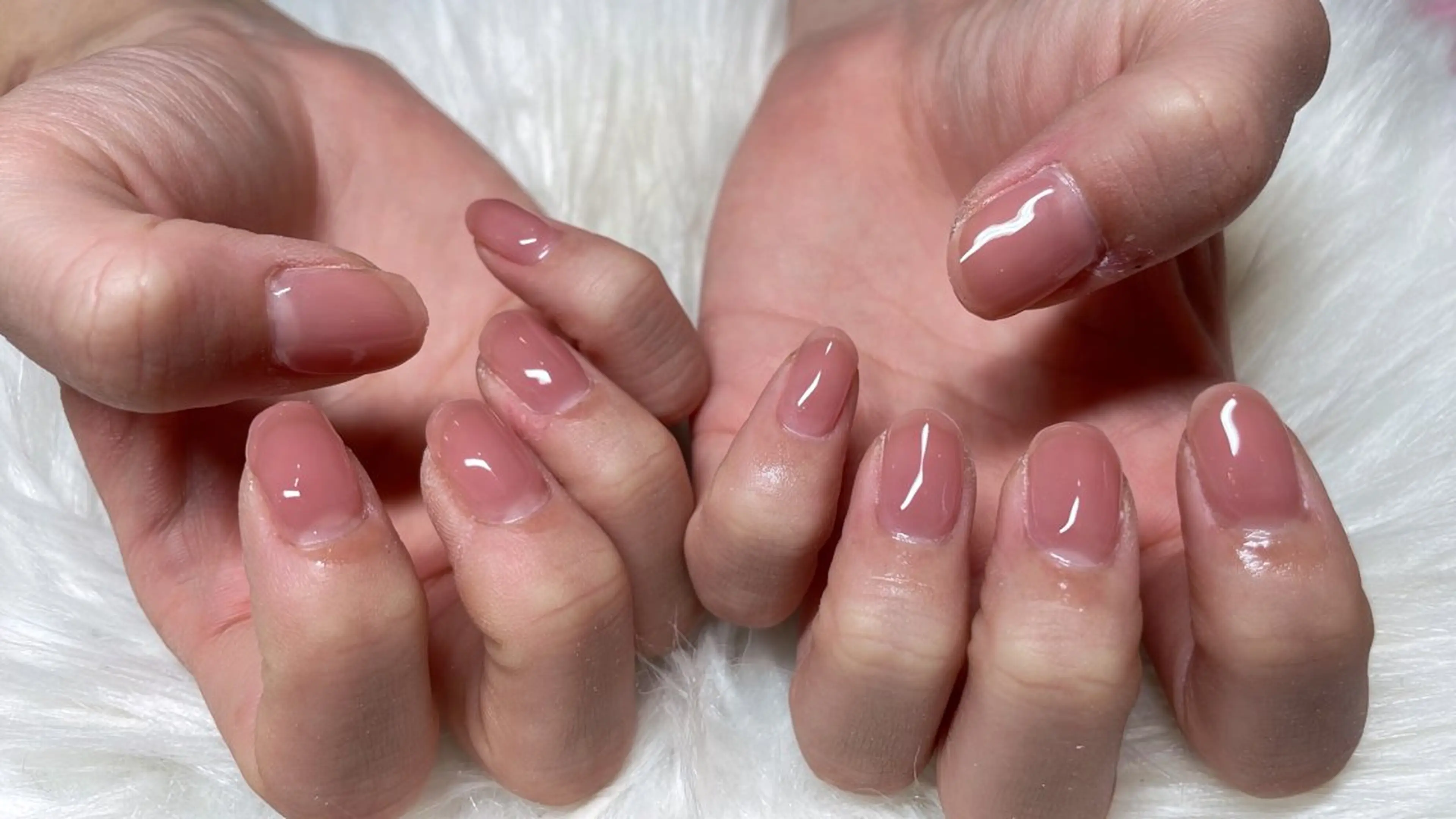 ネイル Amoureuse Satomiのネイルデザイン