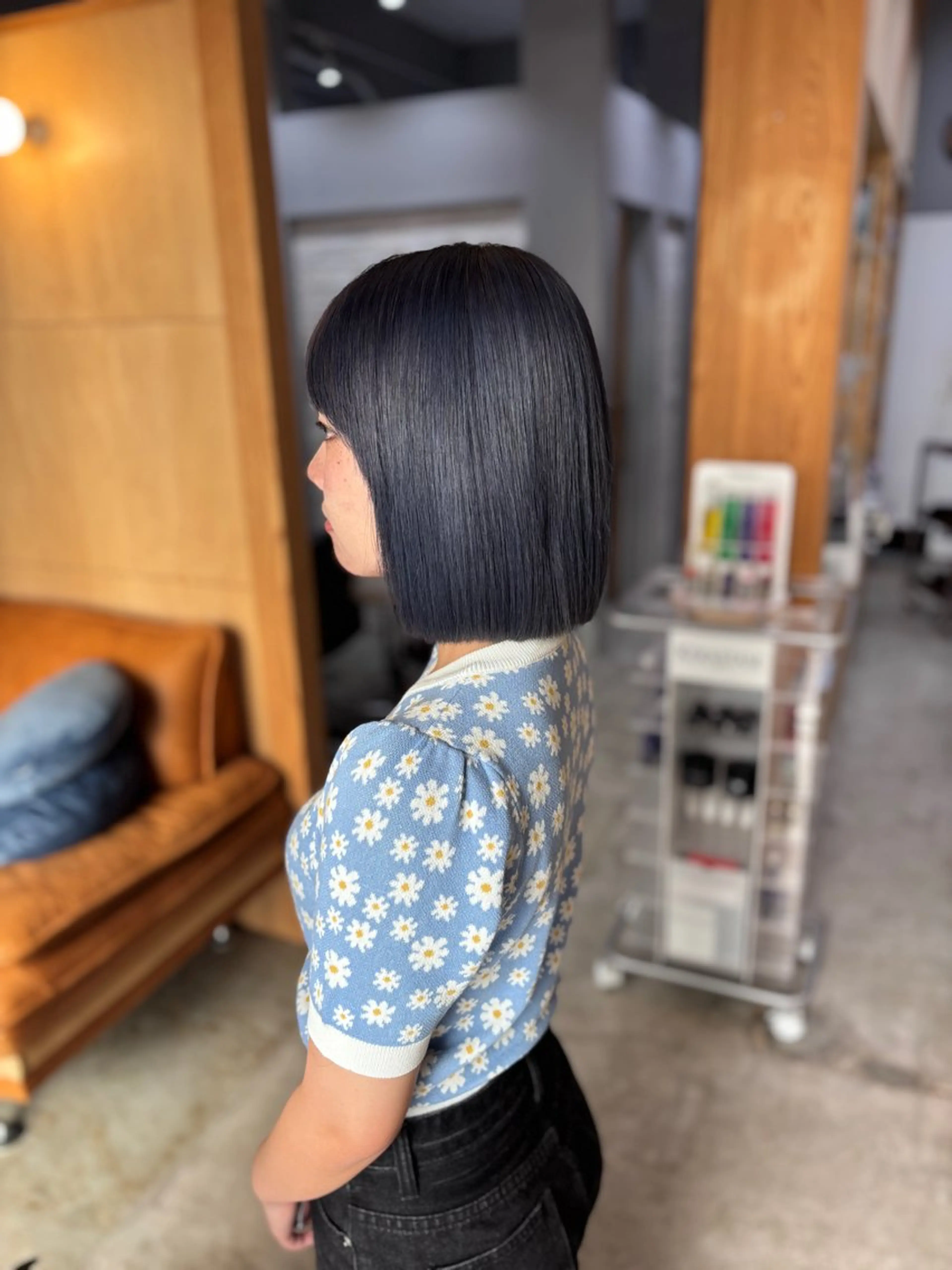 ミディアム miloc naha ナナカのヘアスタイル