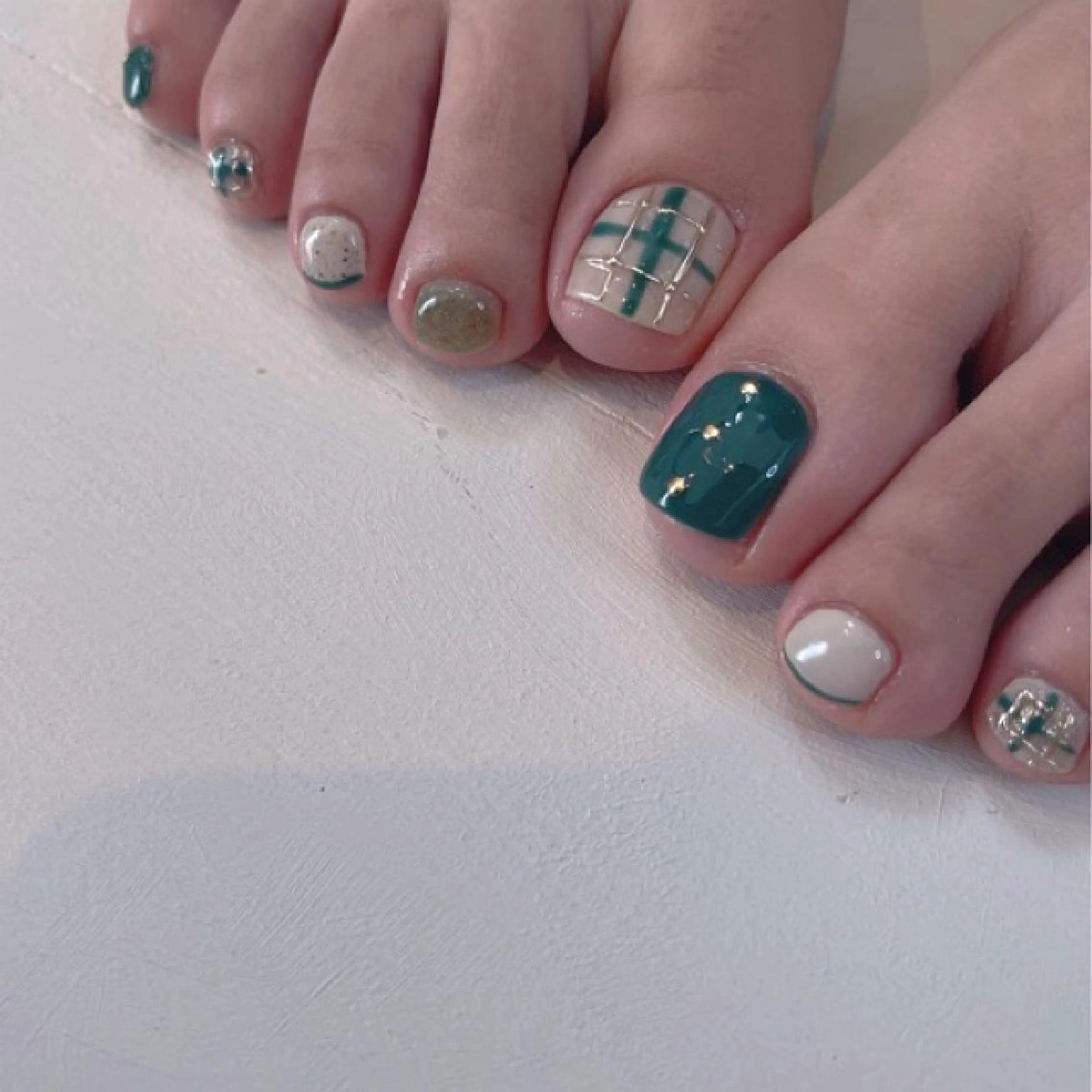 ネイル フットネイル plunail mikiのネイルデザイン