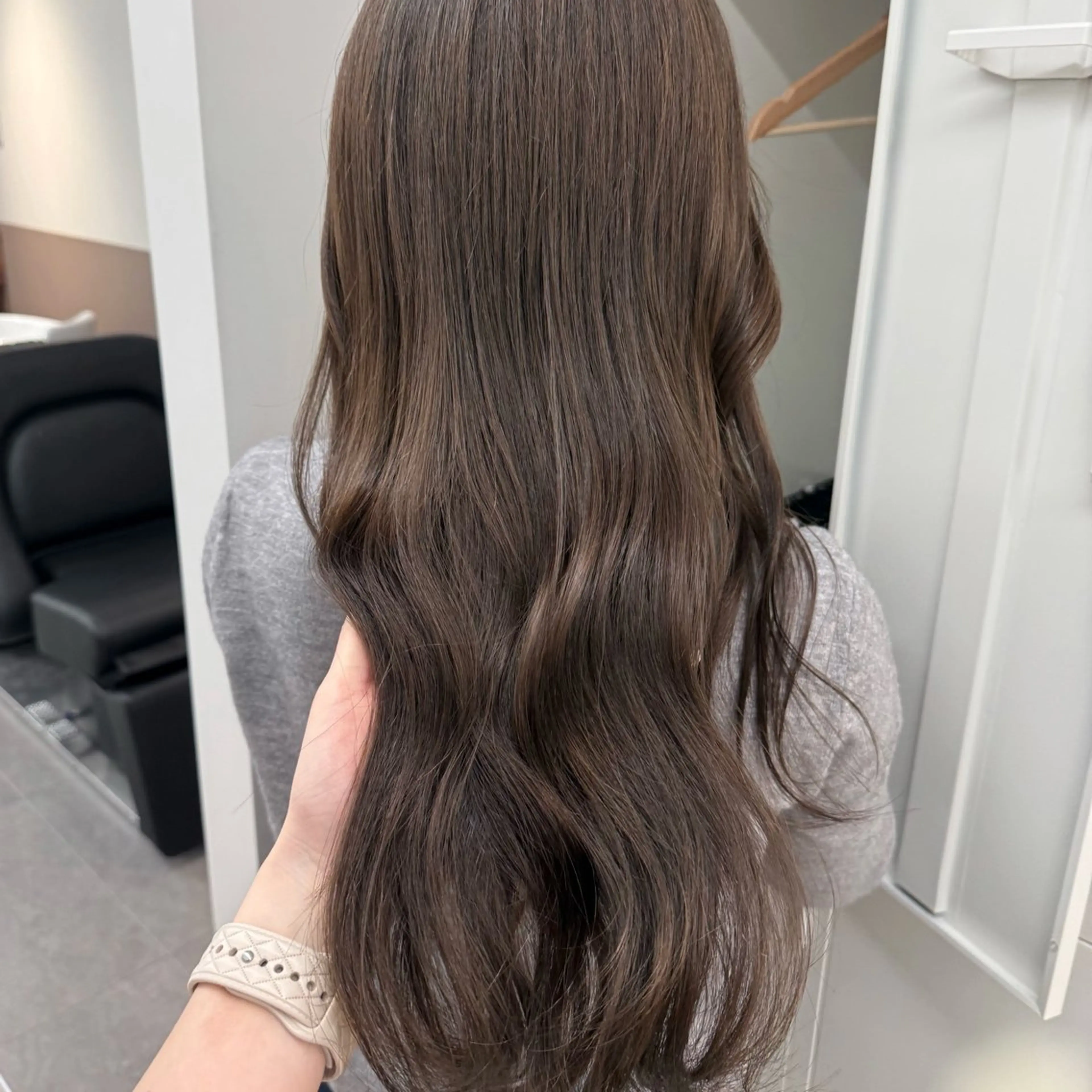 ロング カラー ベージュカラー 透明感カラー トリートメント カット ヘアカラー トリートメント 澤 佑華 🎀 透明感カラーのヘアスタイル