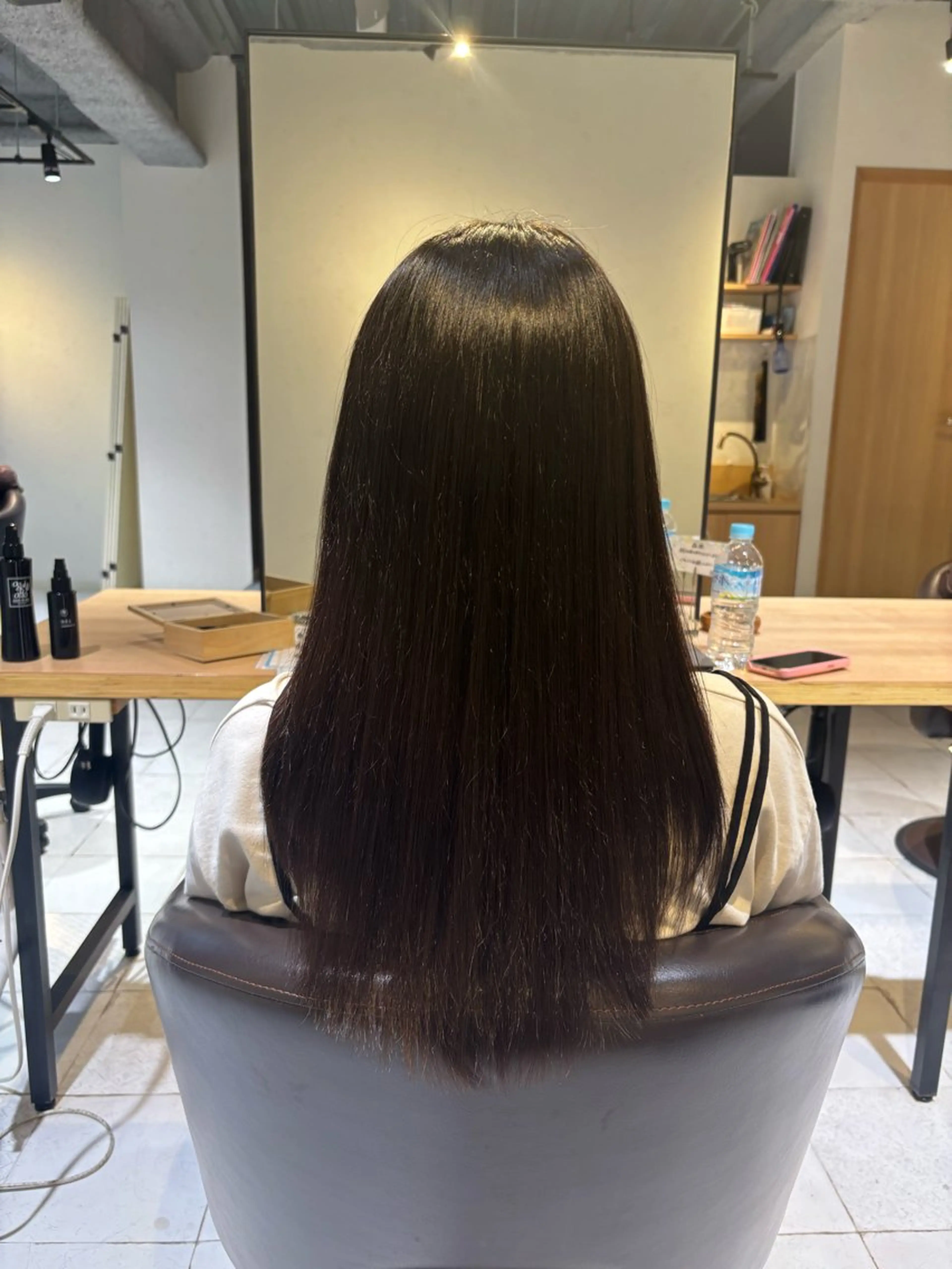 ロング 髪質改善 カット ヘアカラー トリートメント 尾形 百花のヘアスタイル