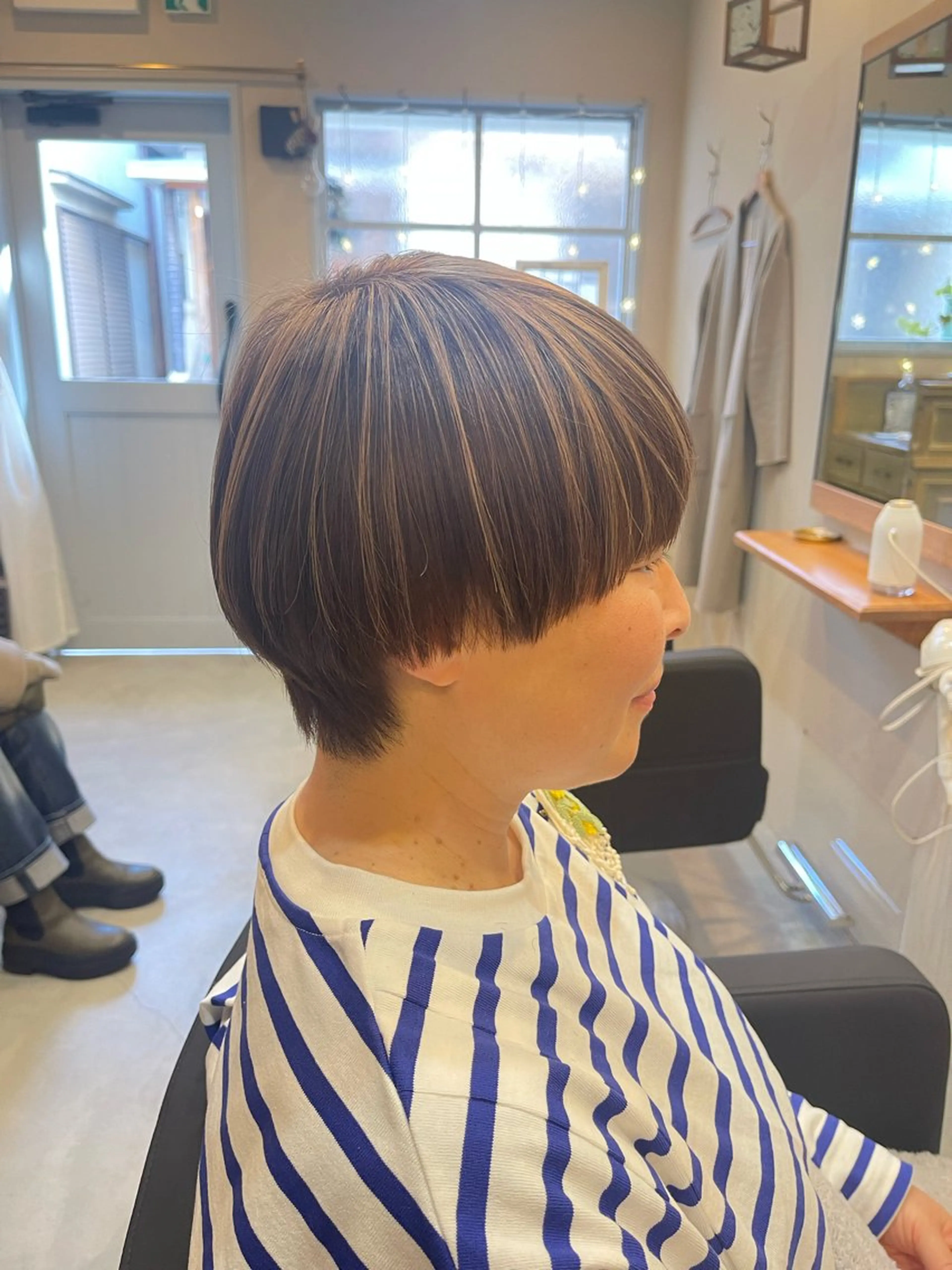 ショート カラー nowhere ノーウェアのヘアスタイル