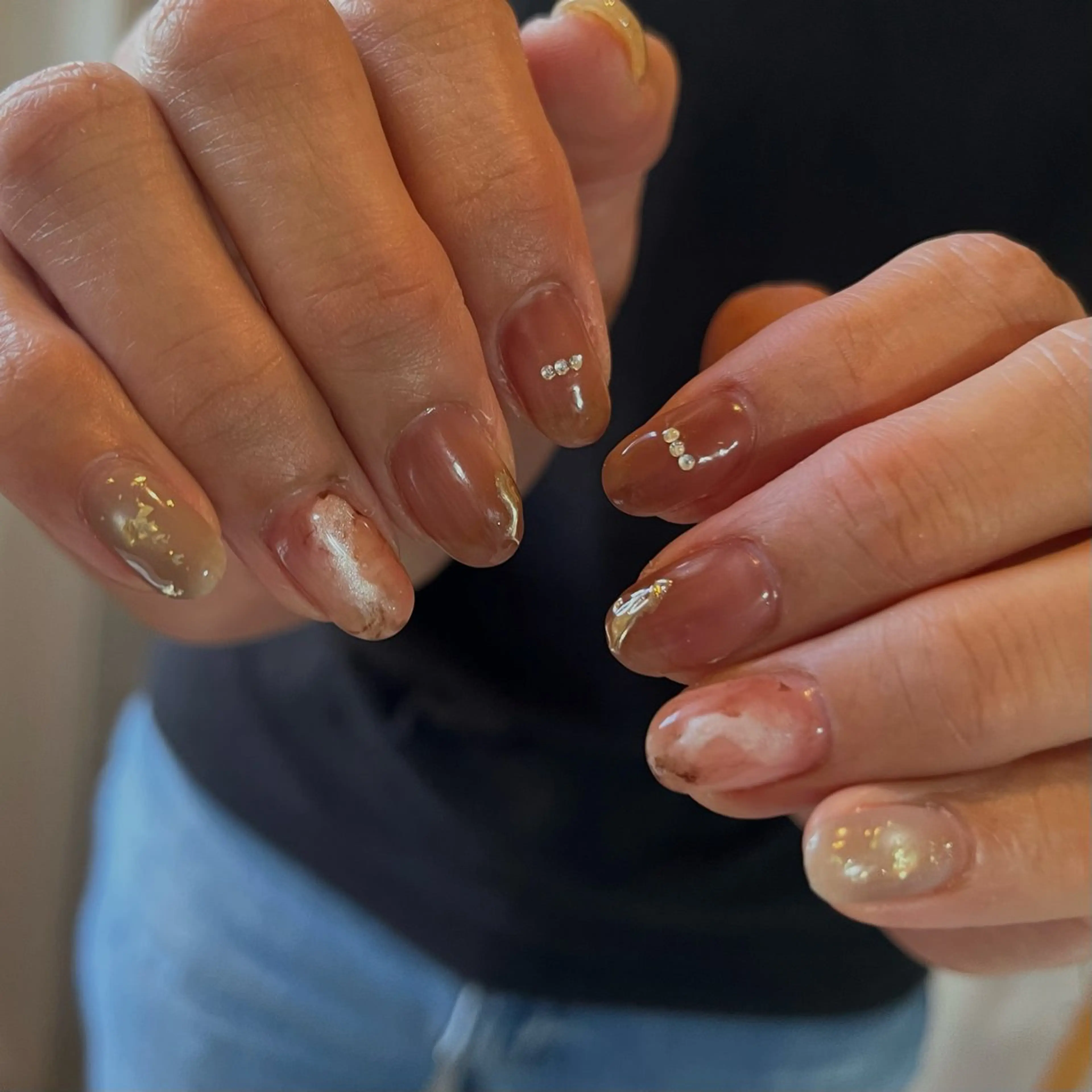 ネイル ハンドネイル フットネイル akari .のネイルデザイン
