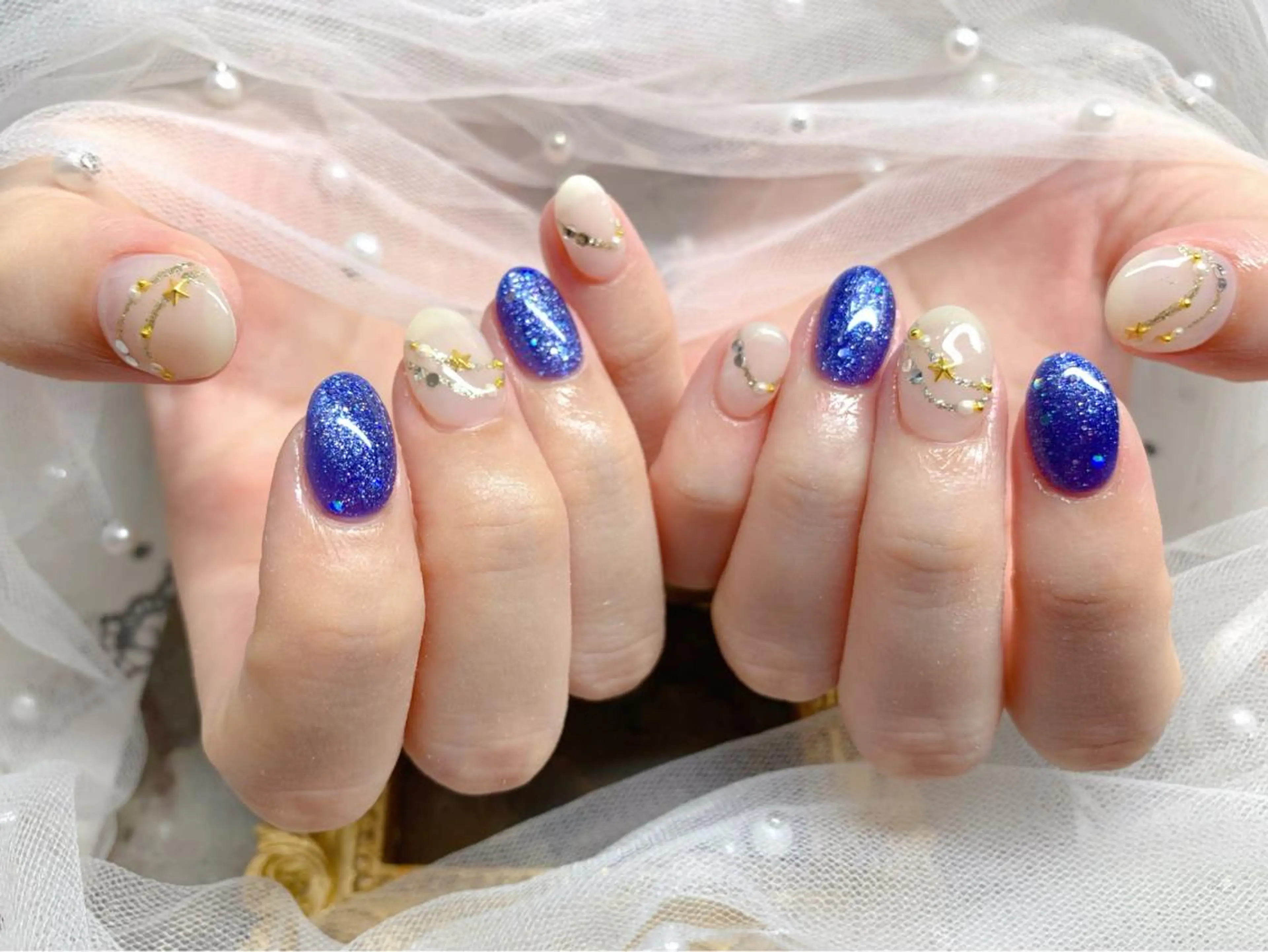 ネイル ハンドネイル マジック ミラーのネイルデザイン