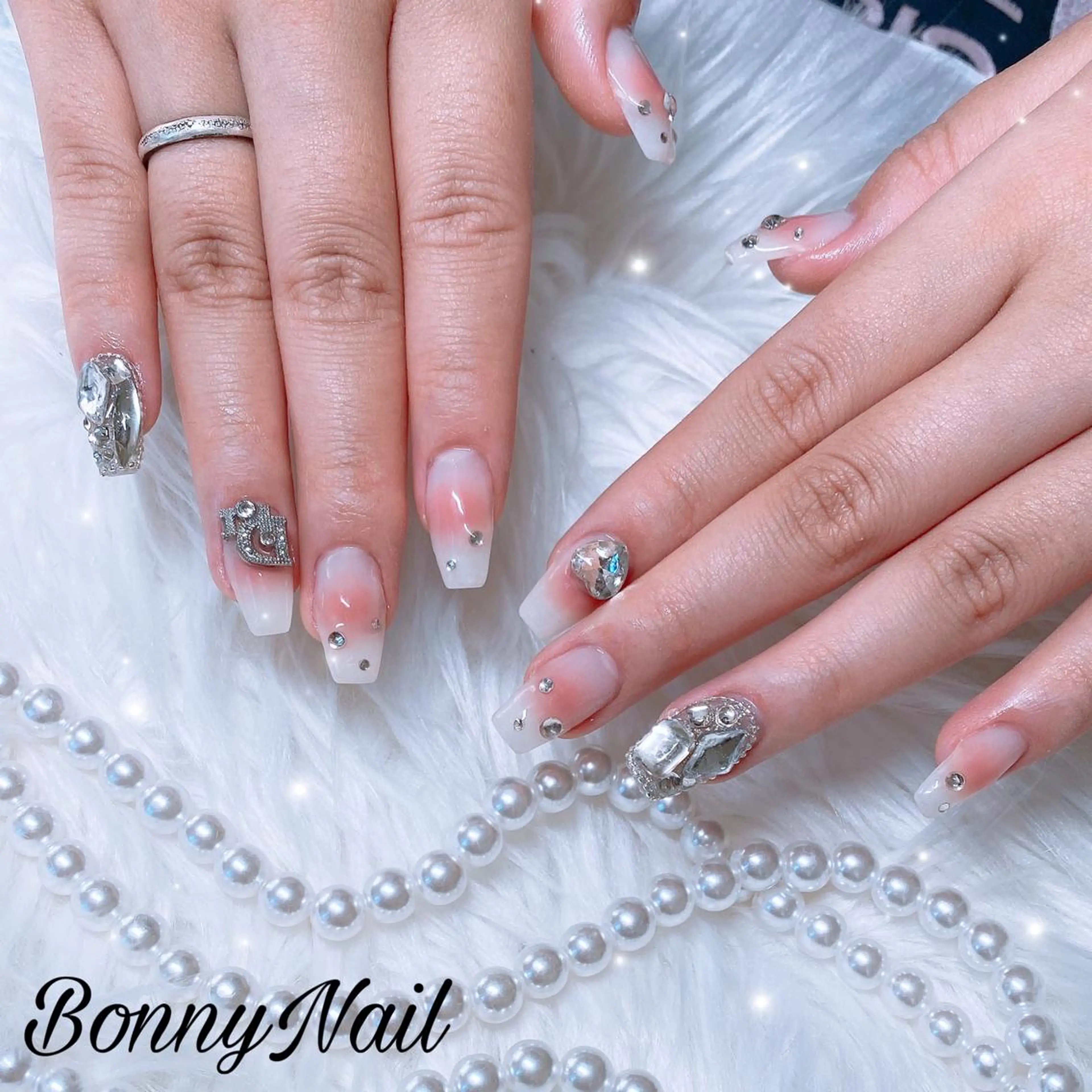 ネイル Bonny Nailのネイルデザイン
