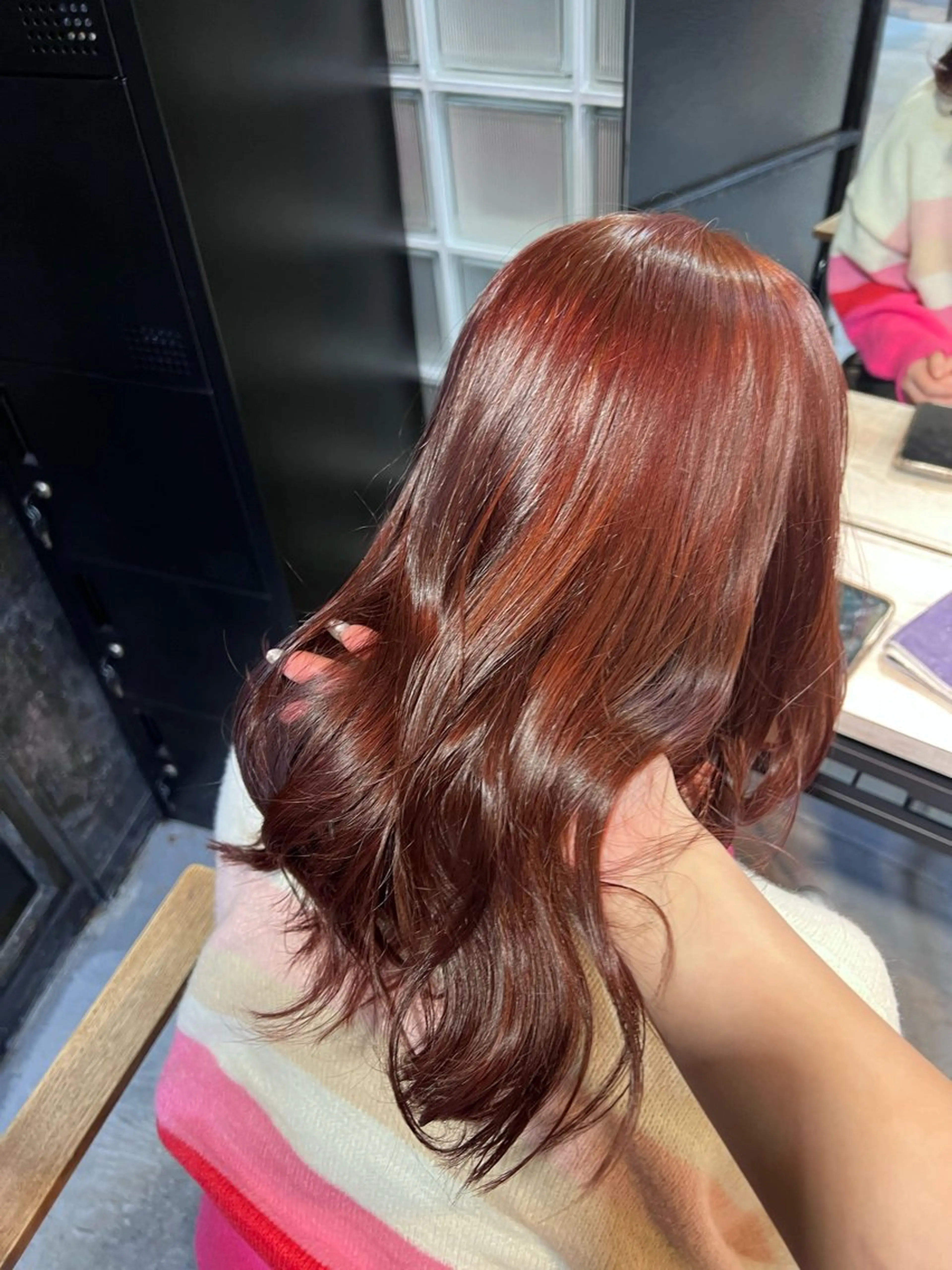 ロング カラー ダブルカラー 顔周りカット 🫐ハイトーンカラー RIRIKA🌻のヘアスタイル