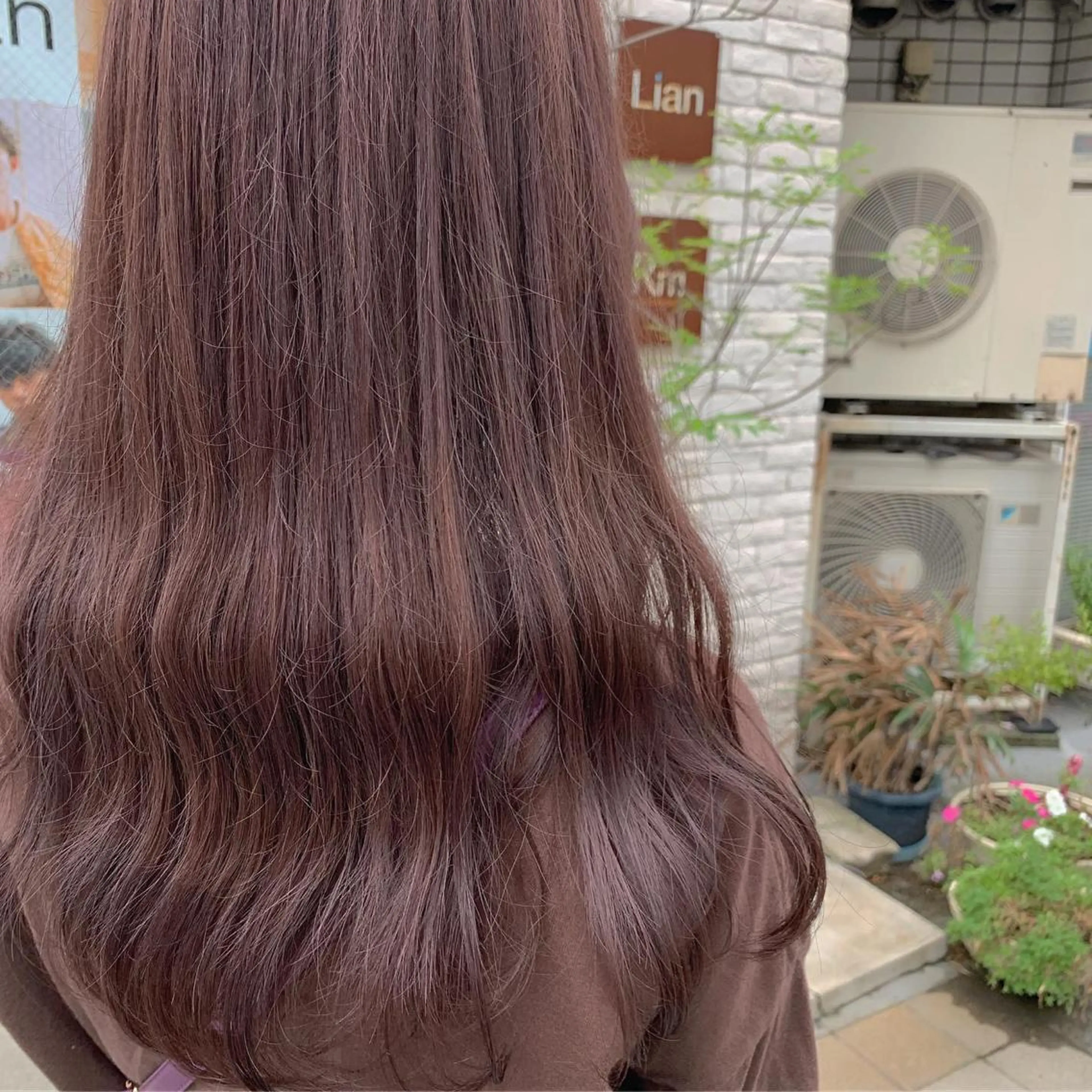 カラー ヤマダ サクラのヘアスタイル