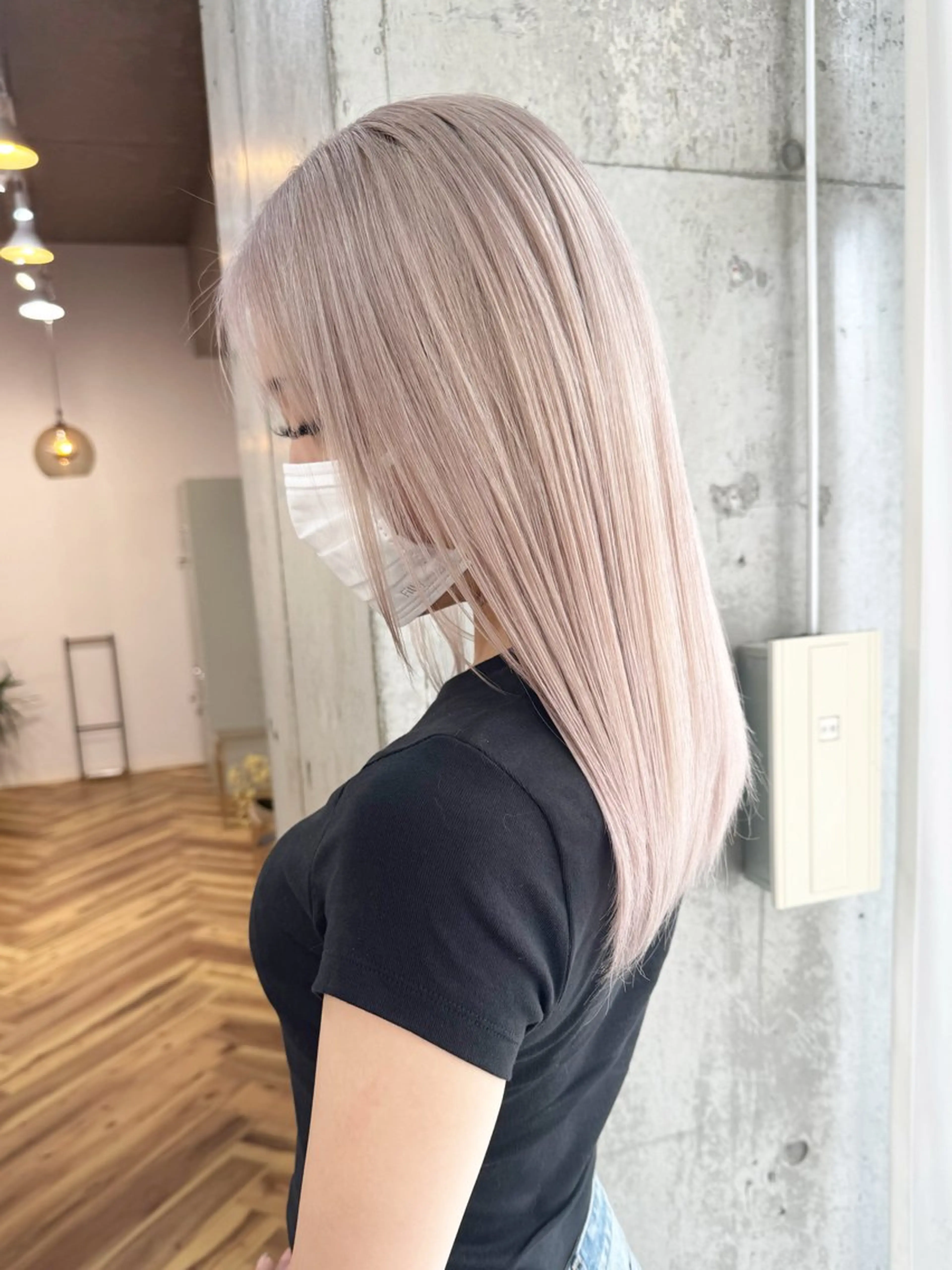 ロング カラー ヘアアレンジ ブリーチ ケアブリーチ ダブルカラー ハイライトカラー ハイトーンカラー ヘアカラー トリートメント lani ブリーチ /ダブルカラーのヘアスタイル
