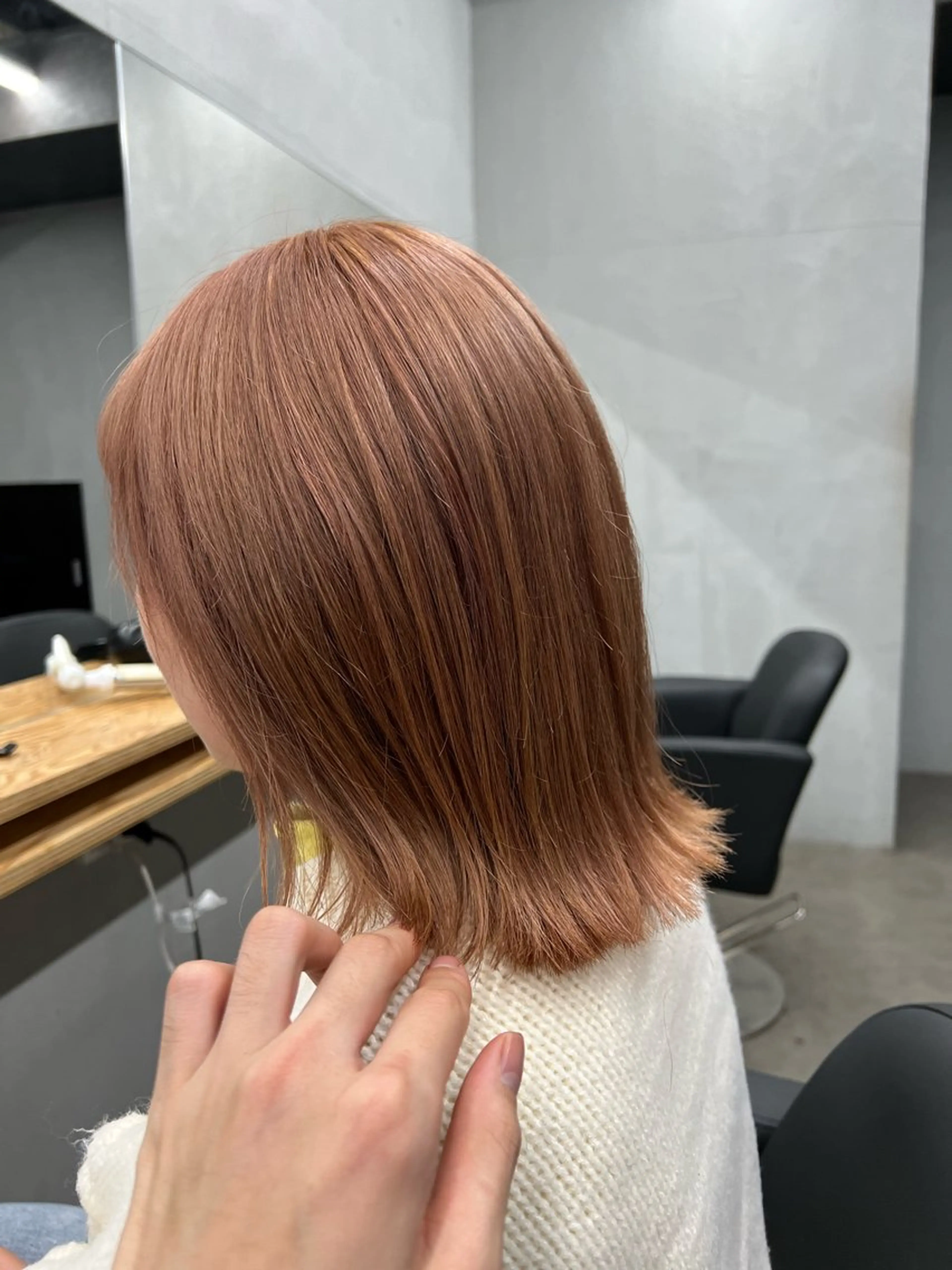 ミディアム 亀田 泰生のヘアスタイル