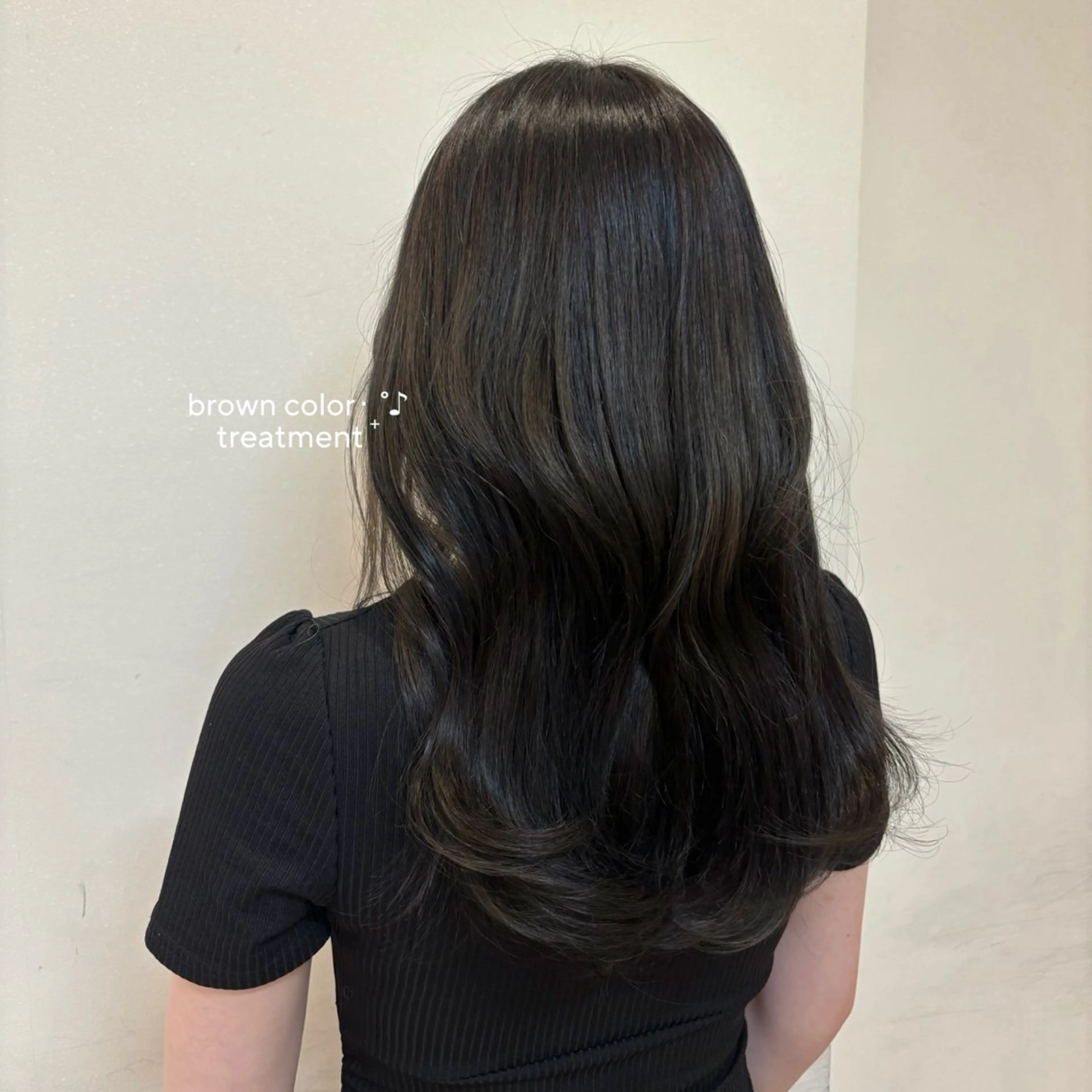 カラー ブラウンカラー ヘアカラー 🩶透明感カラー🩶 ミズキのヘアスタイル