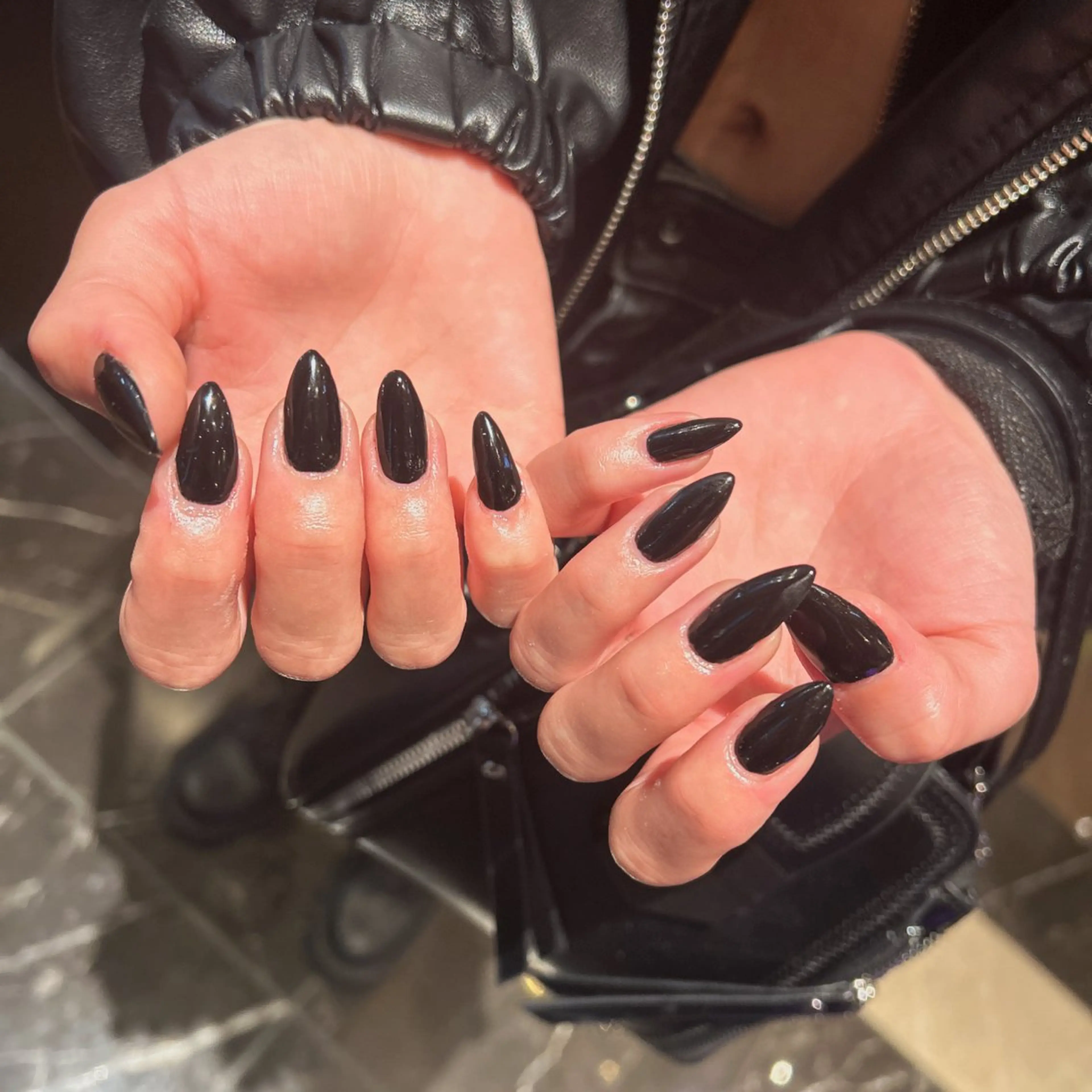 ネイル ワンカラーネイル EmaNail Risaのネイルデザイン