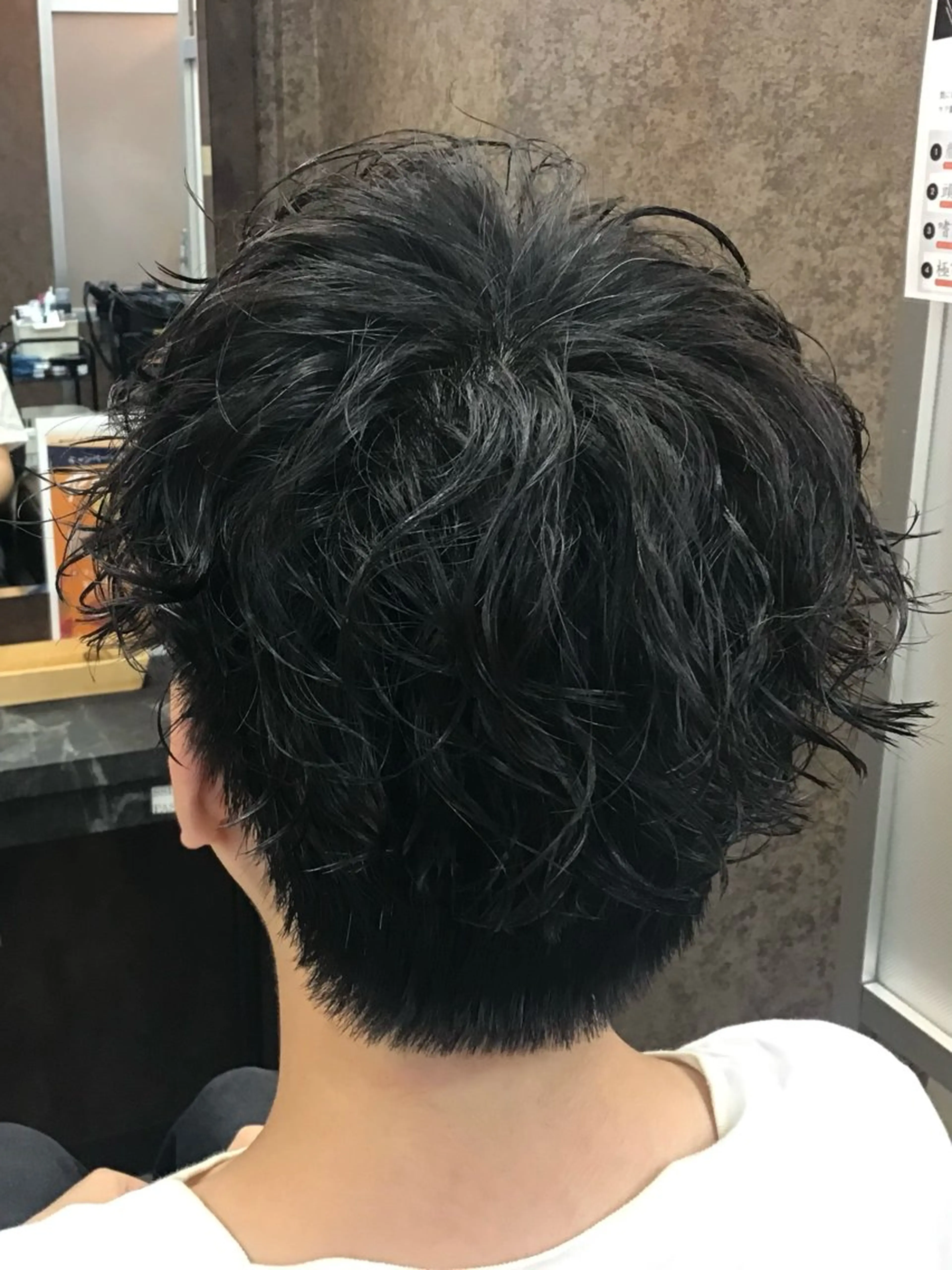 ショート パーマ メンズ メンズパーマ特化 カバヤマ　リョウのヘアスタイル