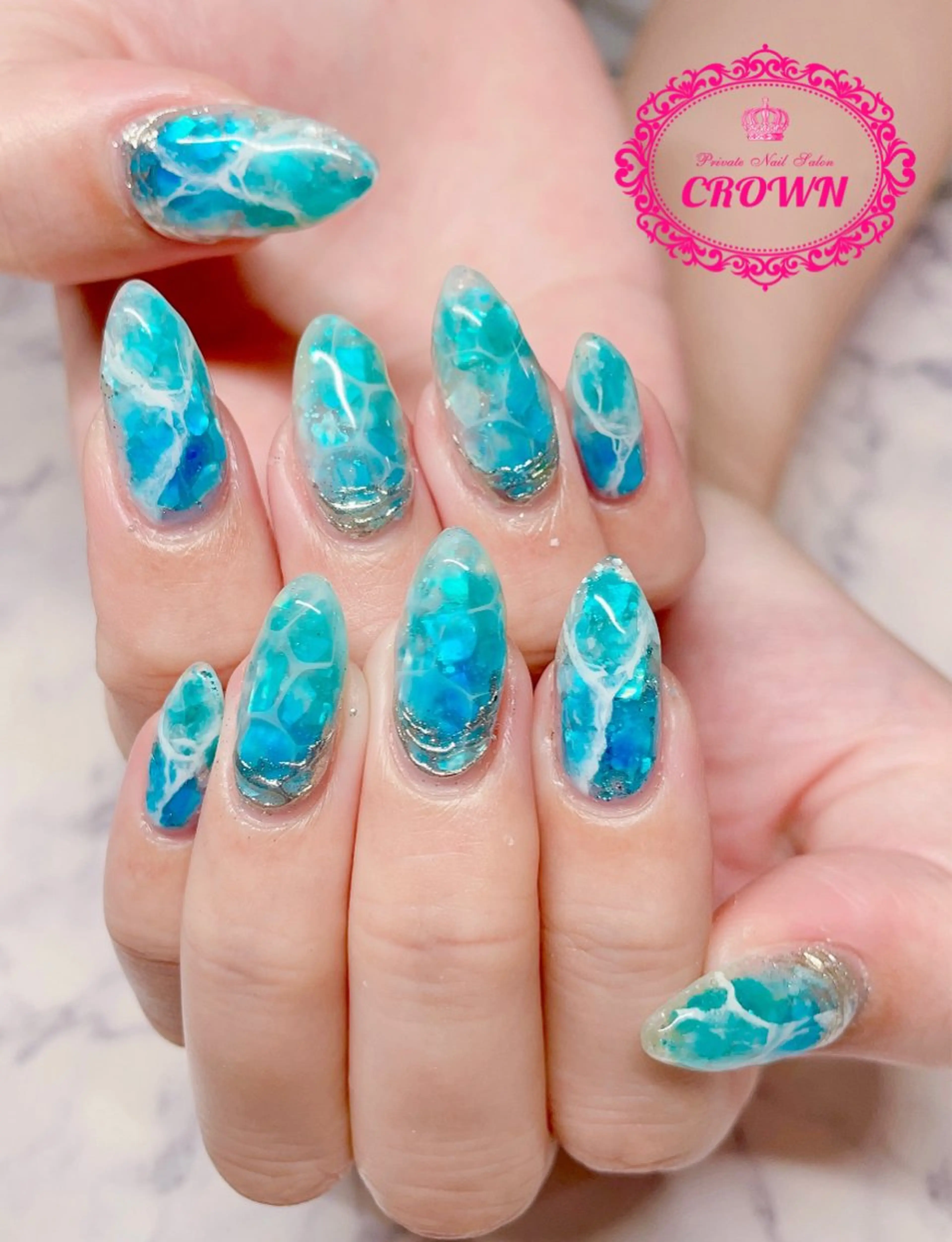 ネイル CROWN プライベートサロンのネイルデザイン