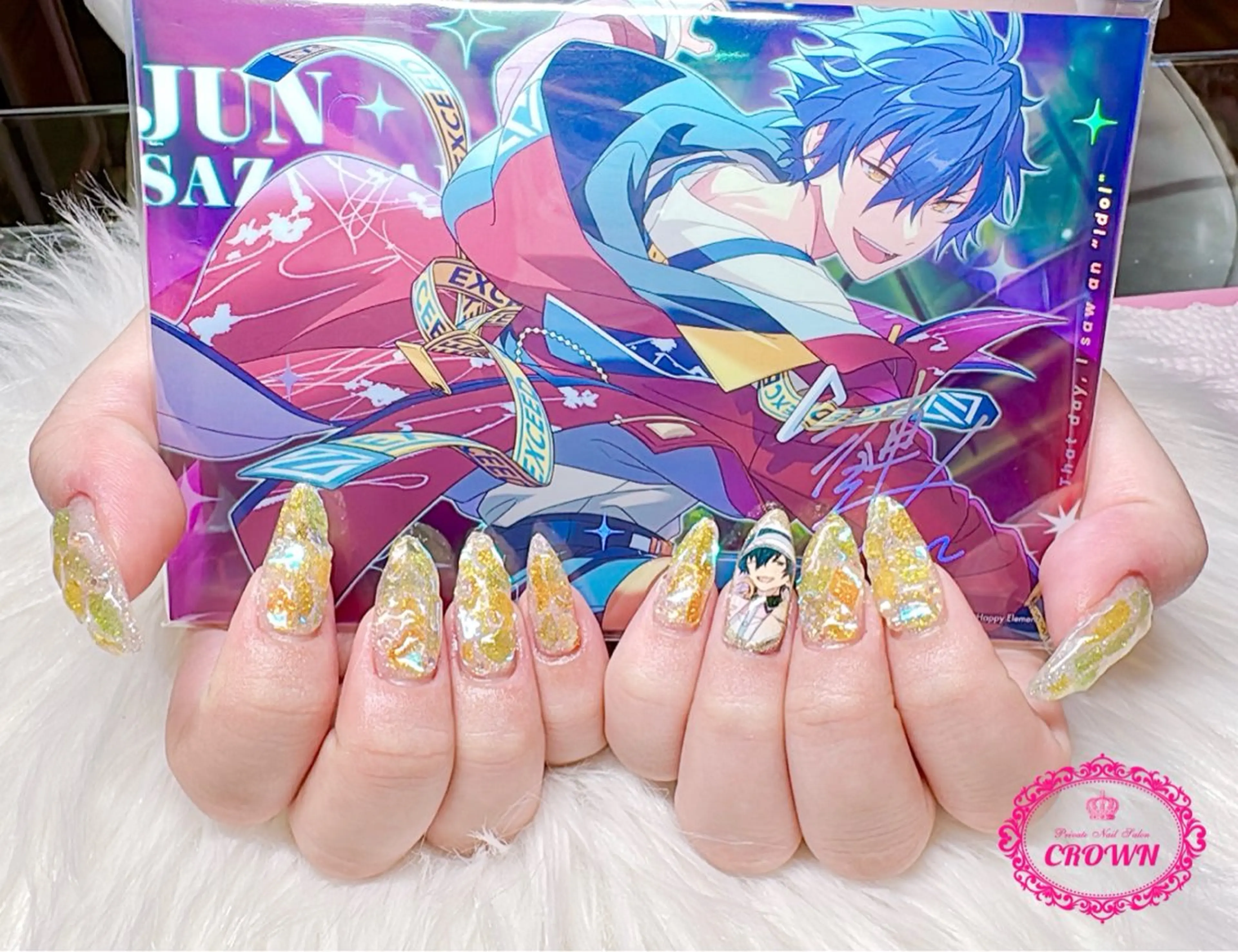 ネイル CROWN プライベートサロンのネイルデザイン