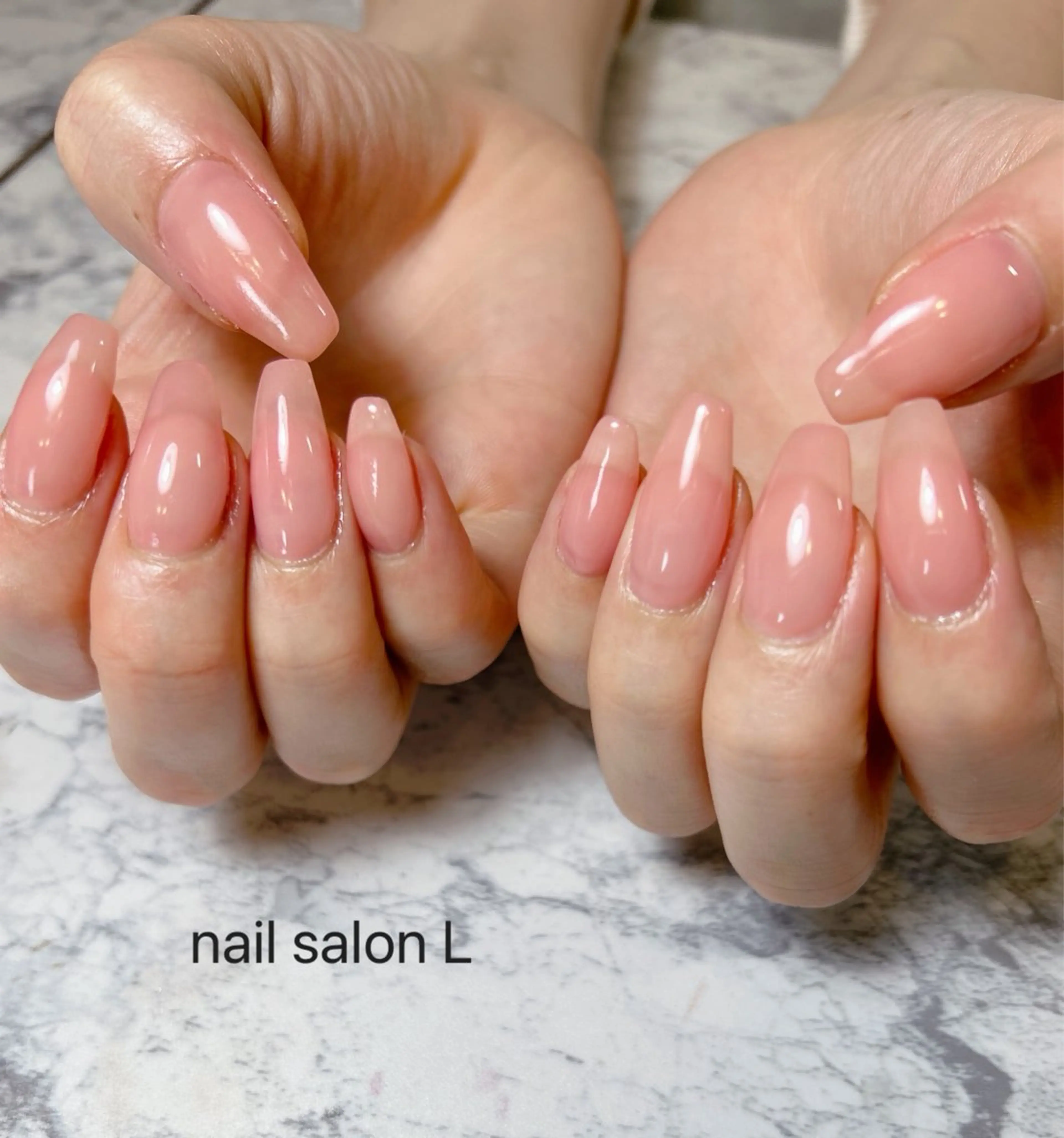 ネイル ワンカラーネイル ハンドネイル 吉川市 ネイルサロンLのネイルデザイン