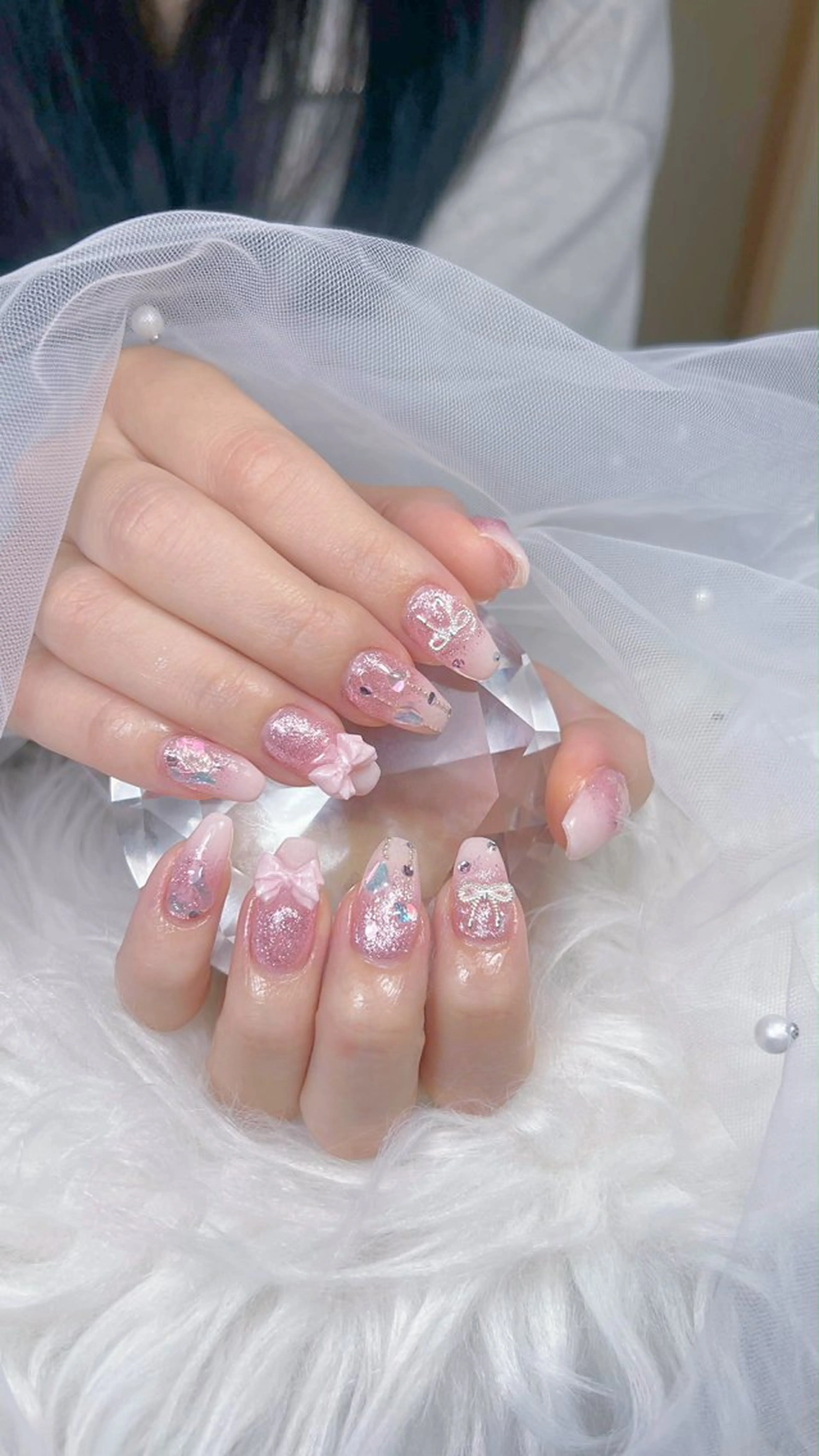 ネイル アートネイル オーロラネイル チークネイル 長さ出し フットネイル Miya _nailのネイルデザイン