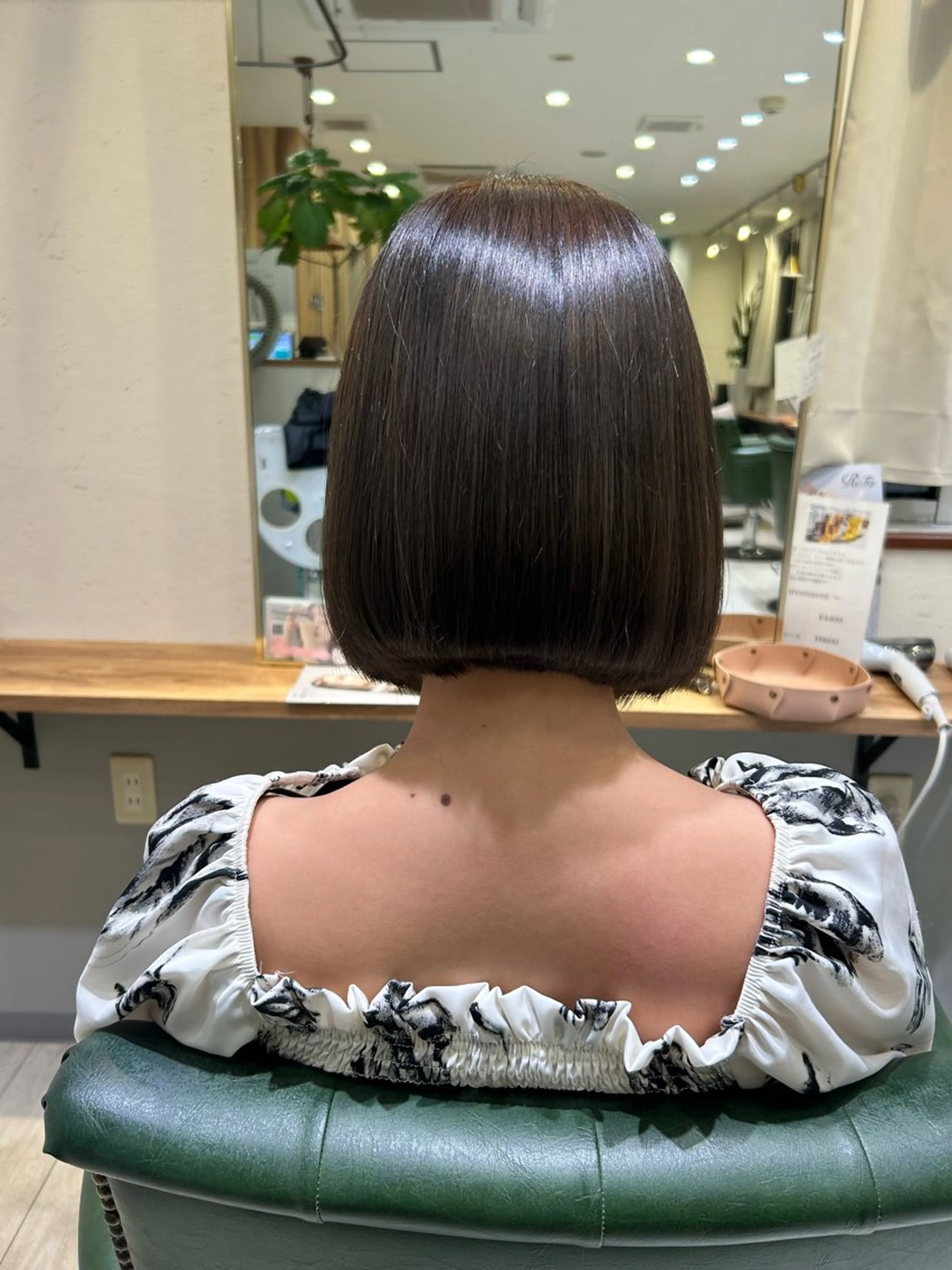 カラー Rinka ハイトーン/レイヤーのヘアスタイル