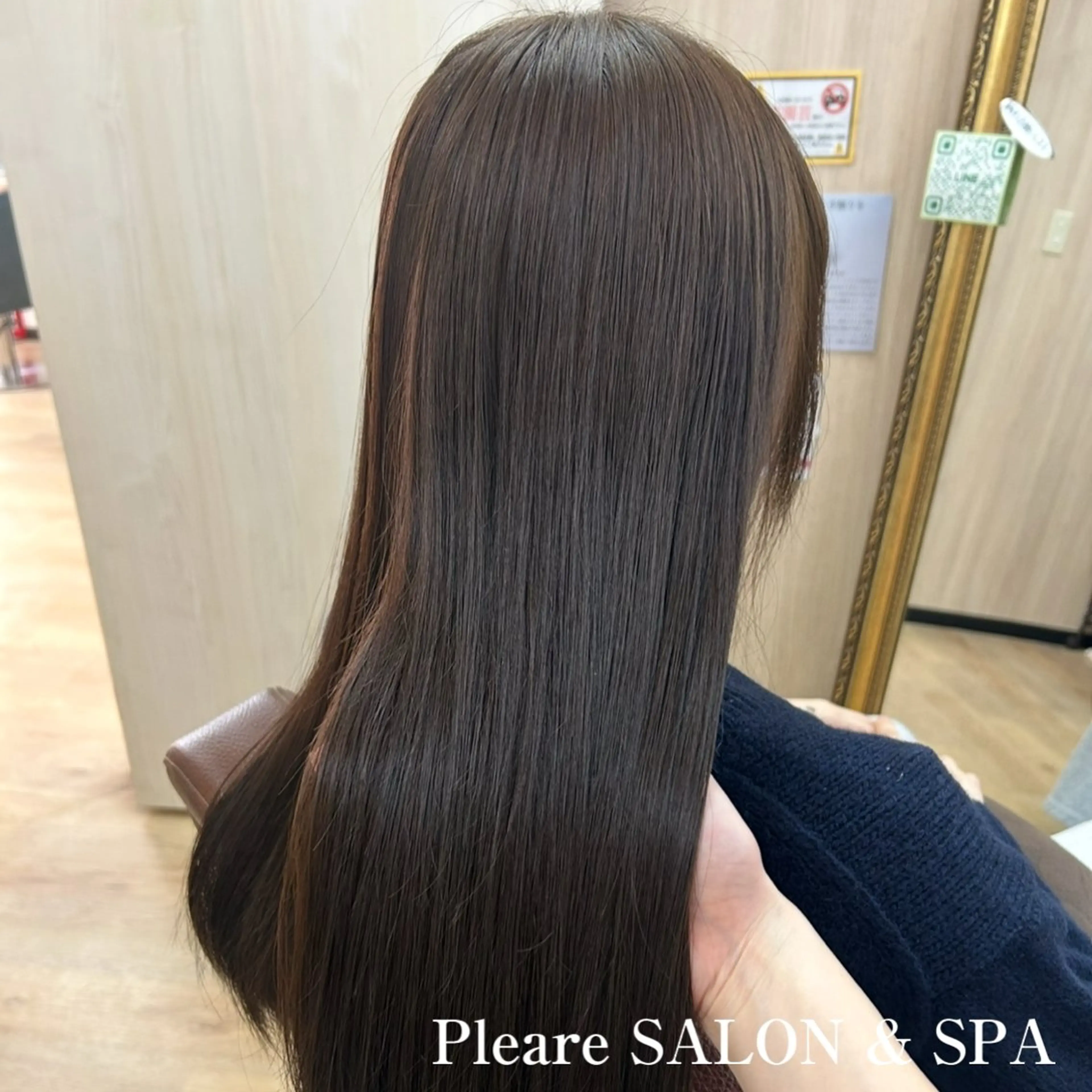 ロング カラー カット ヘアカラー トリートメント イワサ カオリのヘアスタイル