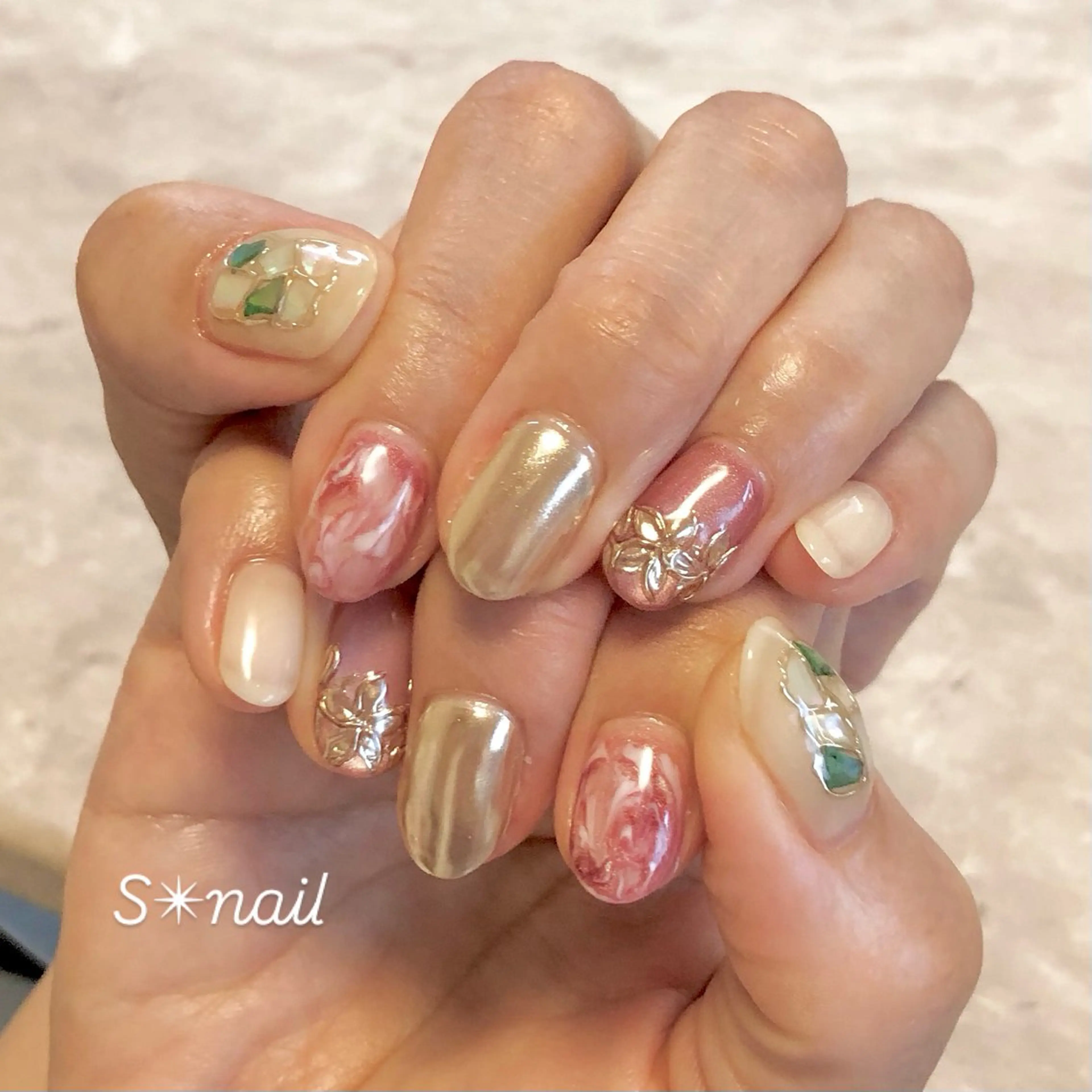 ネイル S nailのネイルデザイン