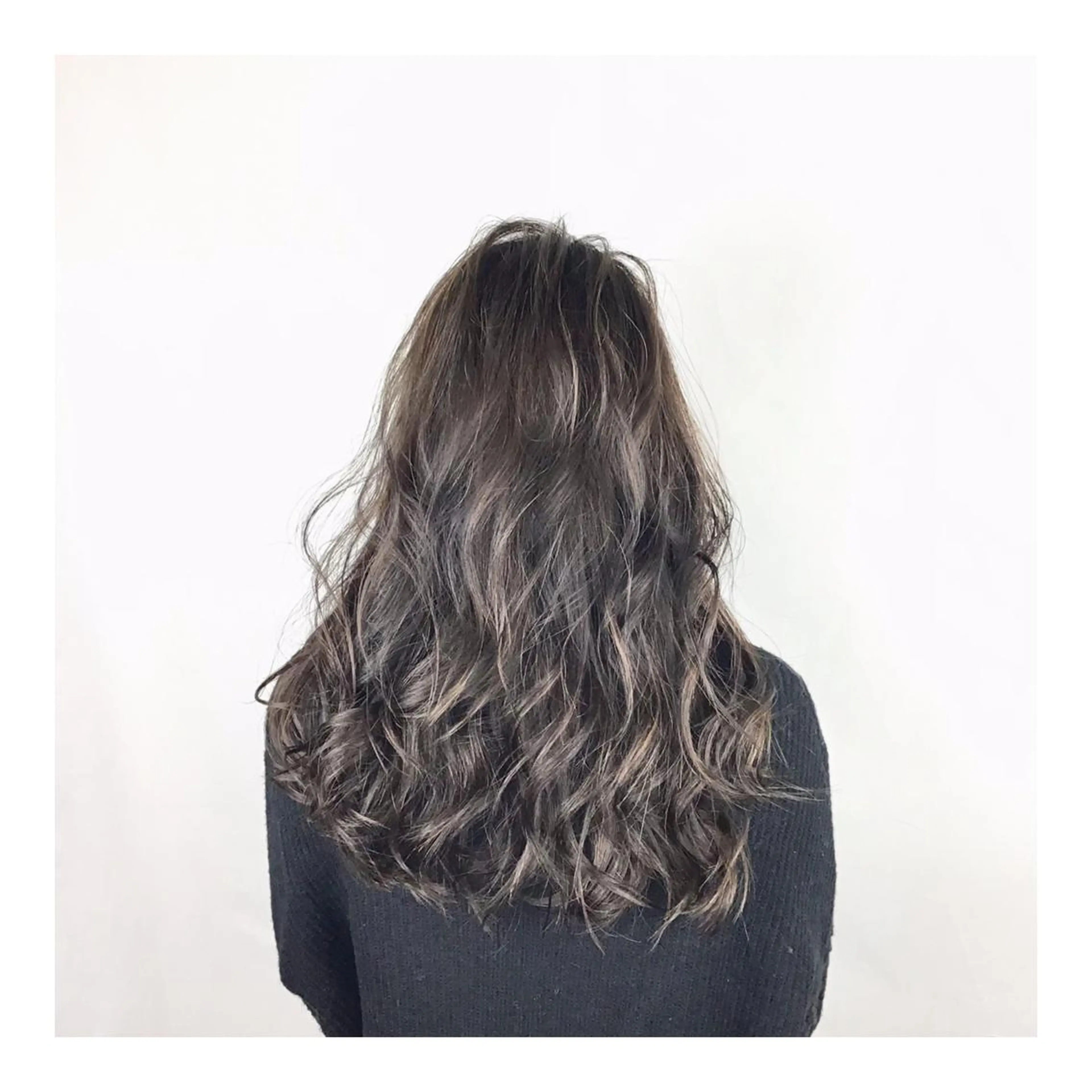 ロング ヘアカラー トリートメント Stazio 54の眉毛・アイブロウイメージ