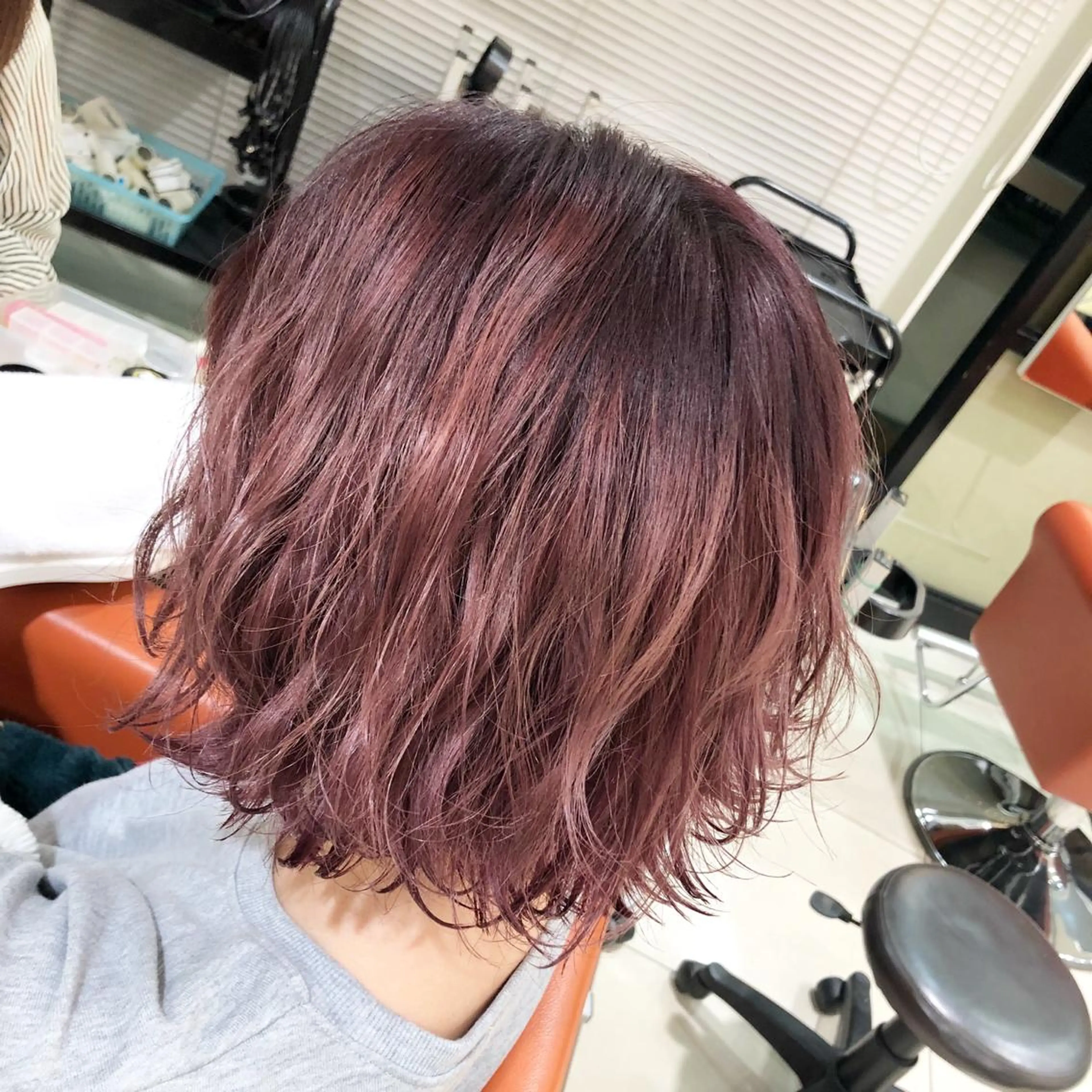 ショート カラー グラデーションカラー ピンクカラー ヘアカラー トリートメント 宮下 愛璃紗のヘアスタイル