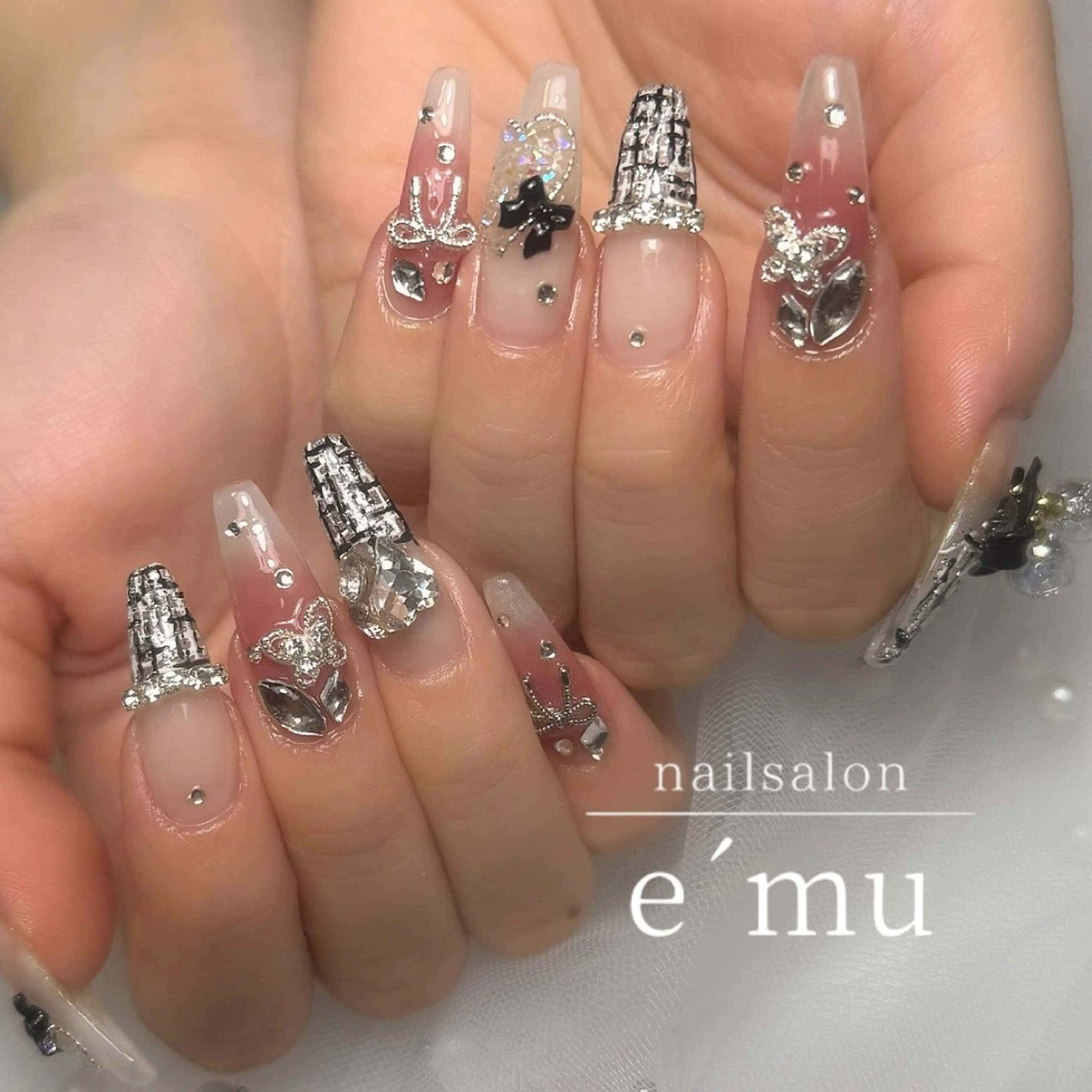 ネイル チークネイル ツイードネイル ハンドネイル nailsalon e´muのネイルデザイン