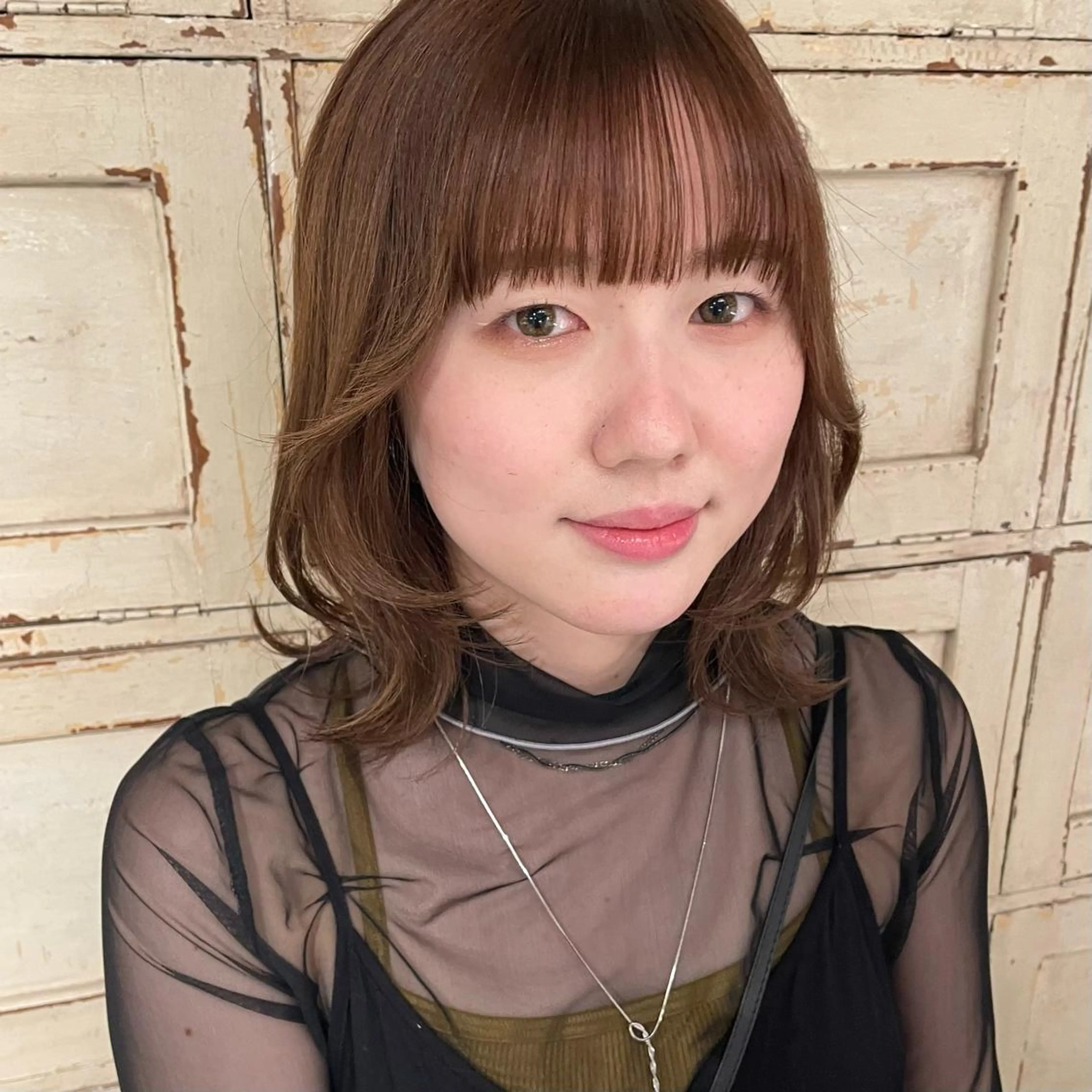 ミディアム RorriM natsuのヘアスタイル